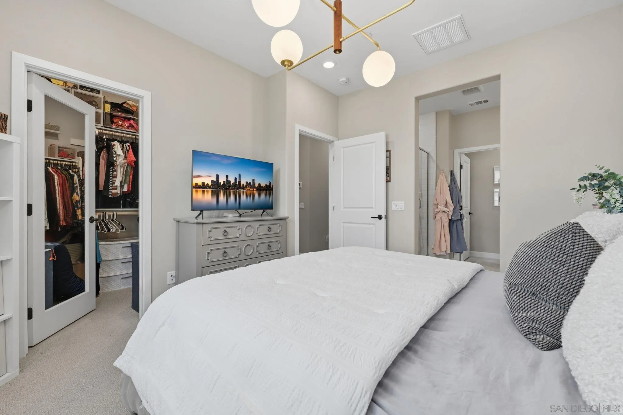 Photo #27: 260009217 Listing: Photo #27