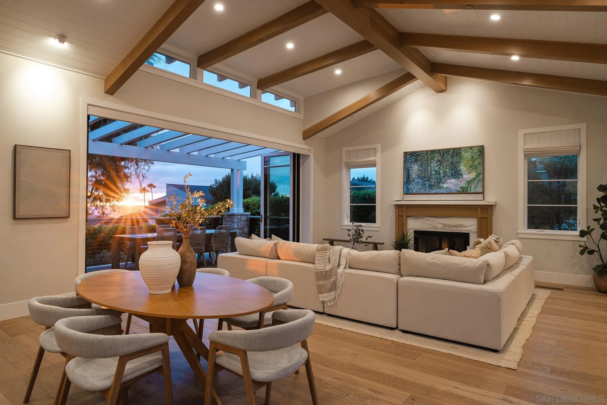 https://cdn.realtyfeed.com/cdn/127/260009224/5b85988ac83a67a75770b7ce416296eb.webp