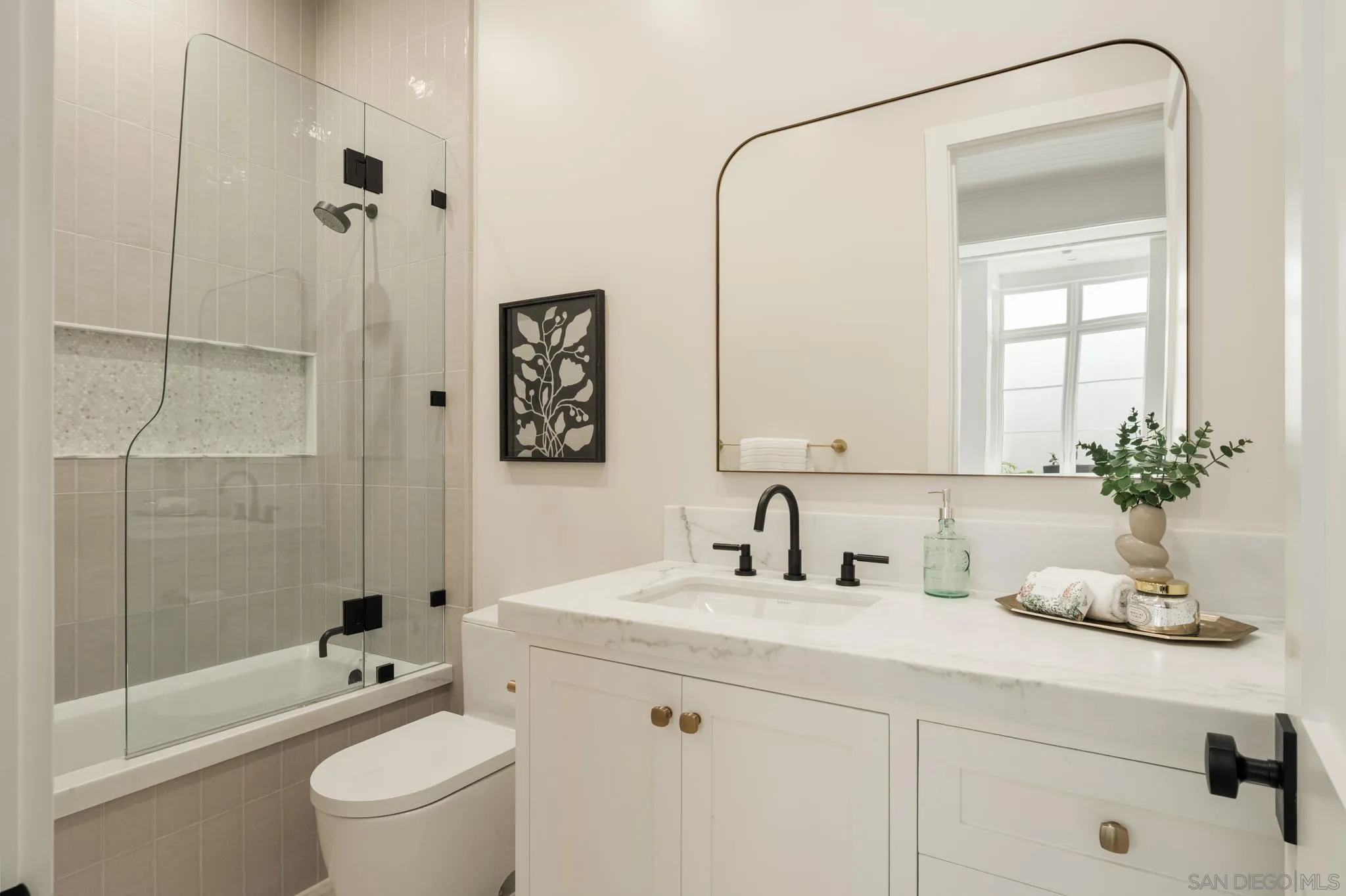 https://cdn.realtyfeed.com/cdn/127/260009224/62043dc85b88a5f76f54b9aeda72a544.webp