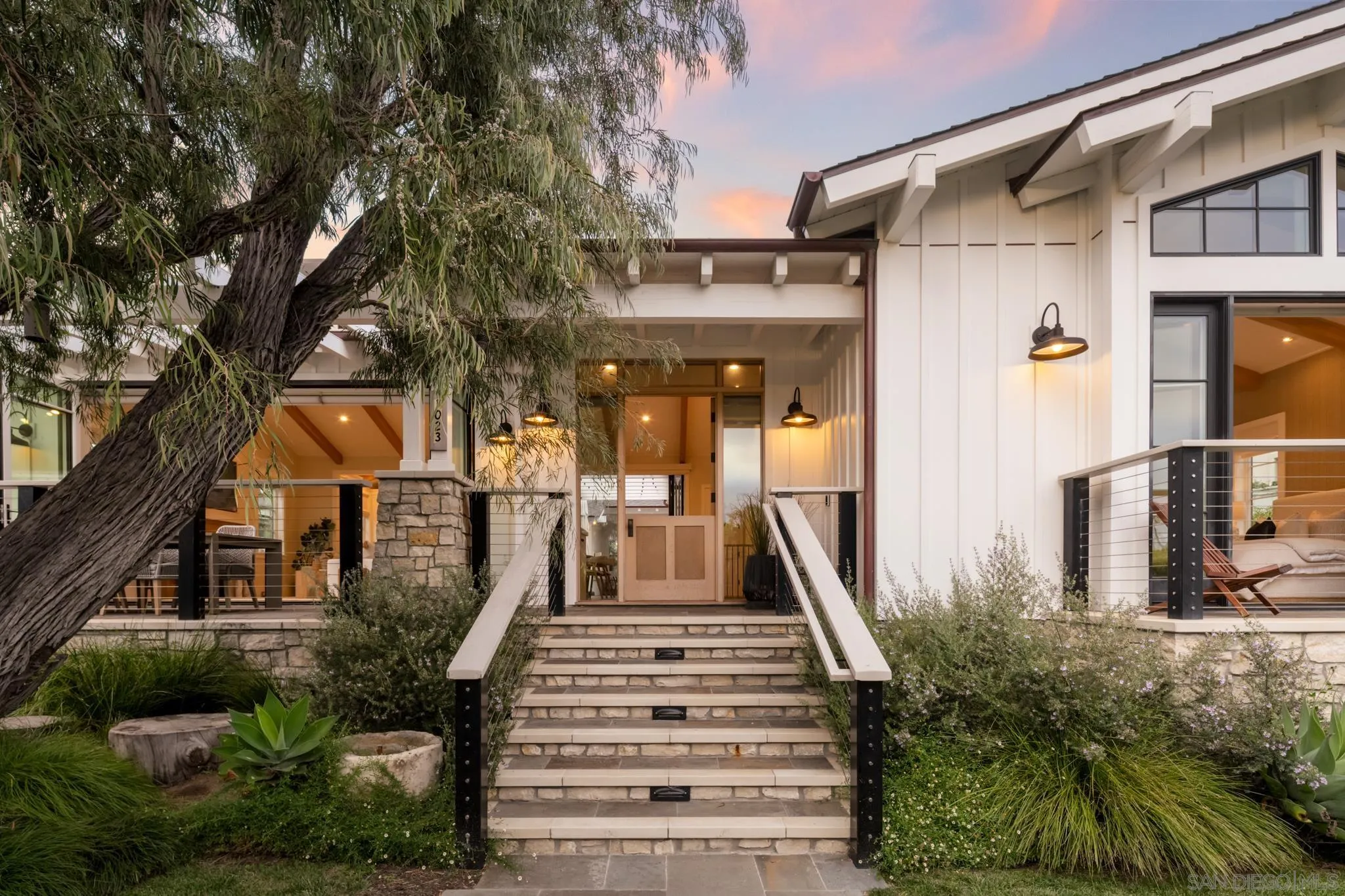 https://cdn.realtyfeed.com/cdn/127/260009224/6e58809f850534873e0e7c6002d0f1d3.webp