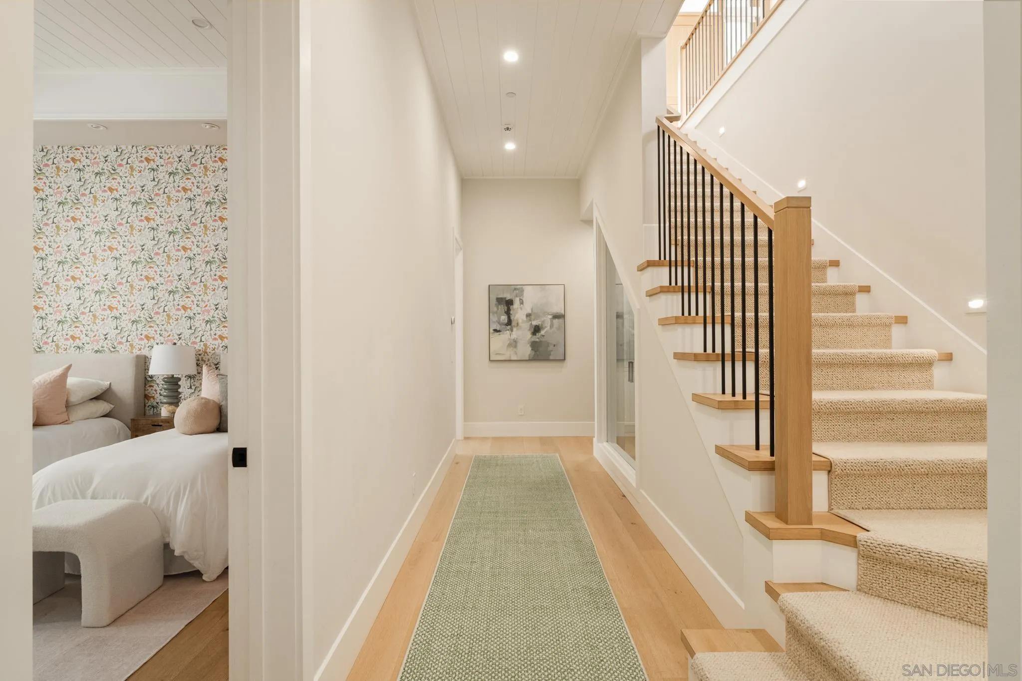 https://cdn.realtyfeed.com/cdn/127/260009224/9a8a77c5ccf06b26092e249330ff7dd4.webp