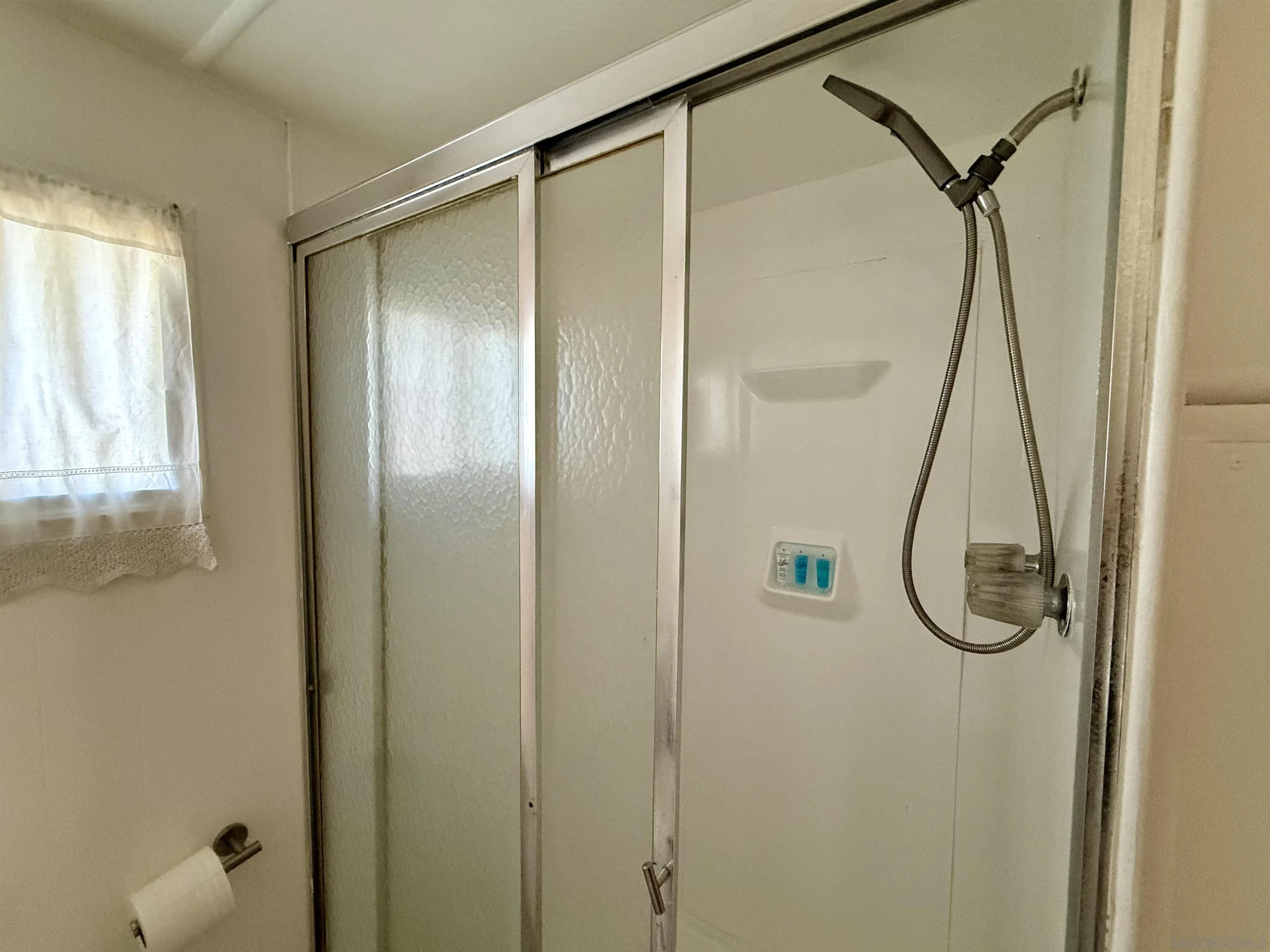 https://cdn.realtyfeed.com/cdn/127/260009228/3c9f846dfe97d7d56cd9dfa5c8a0fc2e.webp