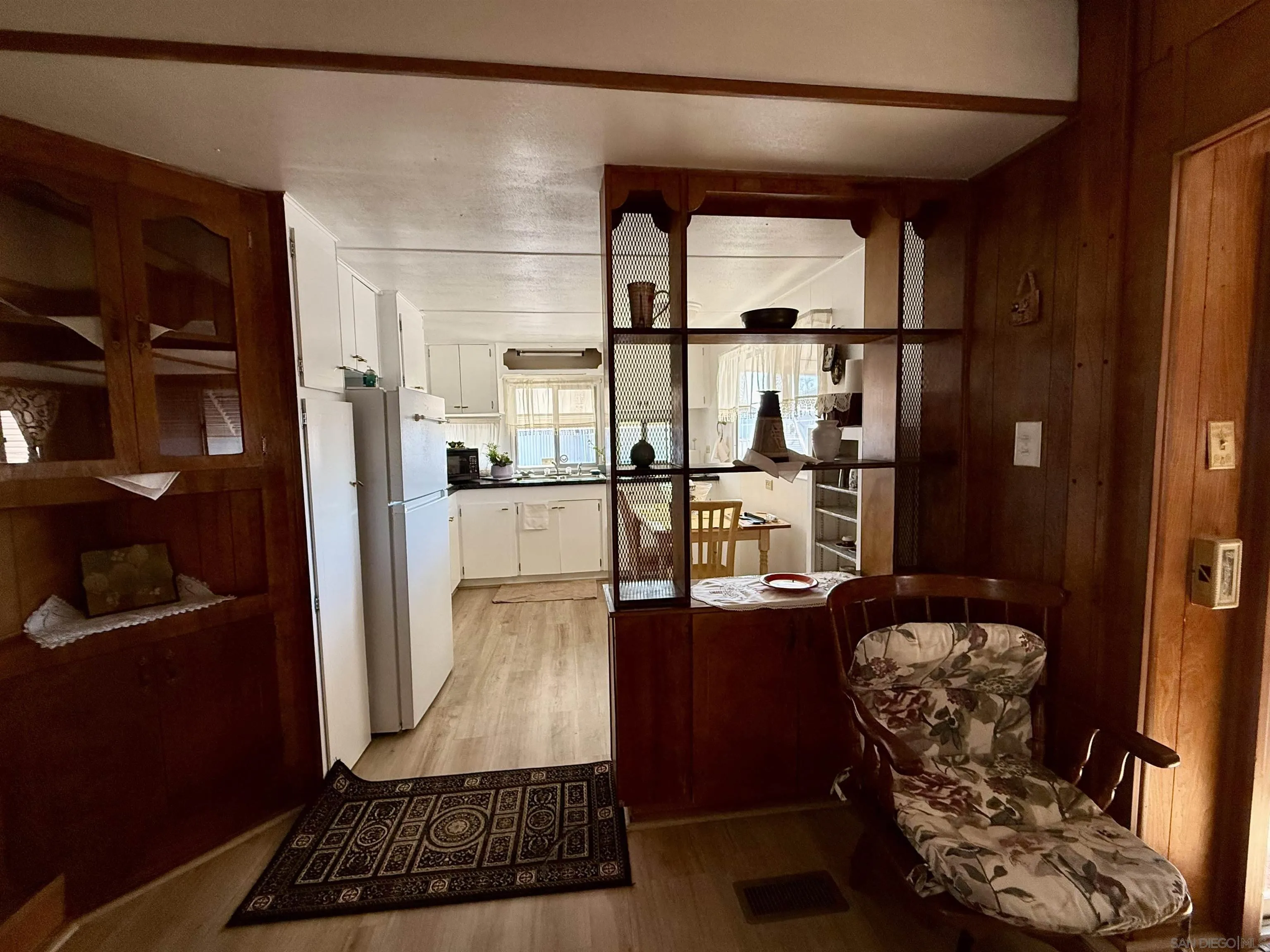 https://cdn.realtyfeed.com/cdn/127/260009228/69ebf9bb94d635238958b882f8e584bc.webp