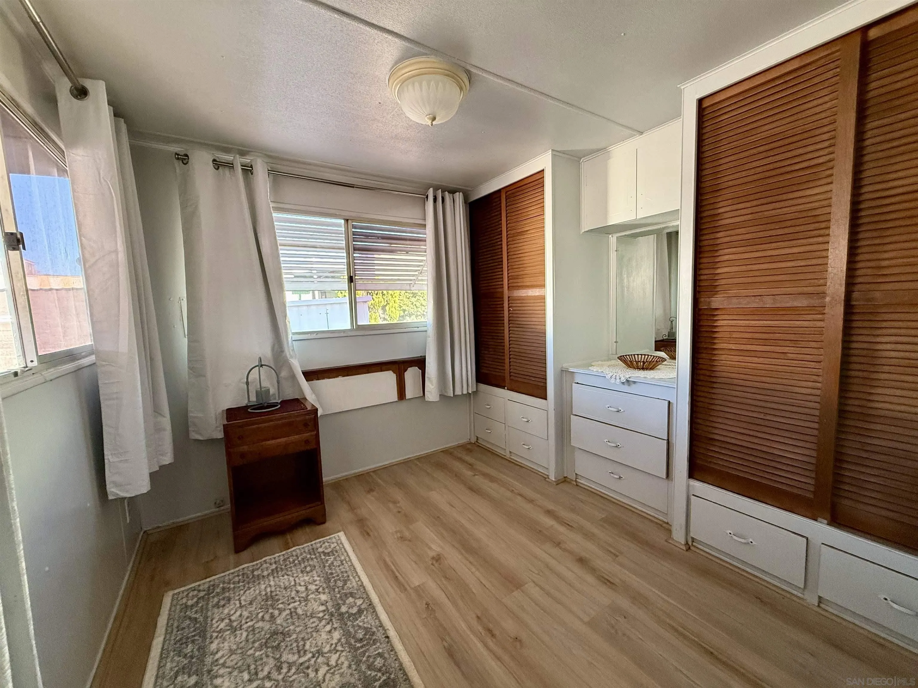 https://cdn.realtyfeed.com/cdn/127/260009228/9f796665a916a0e287755330609121f0.webp