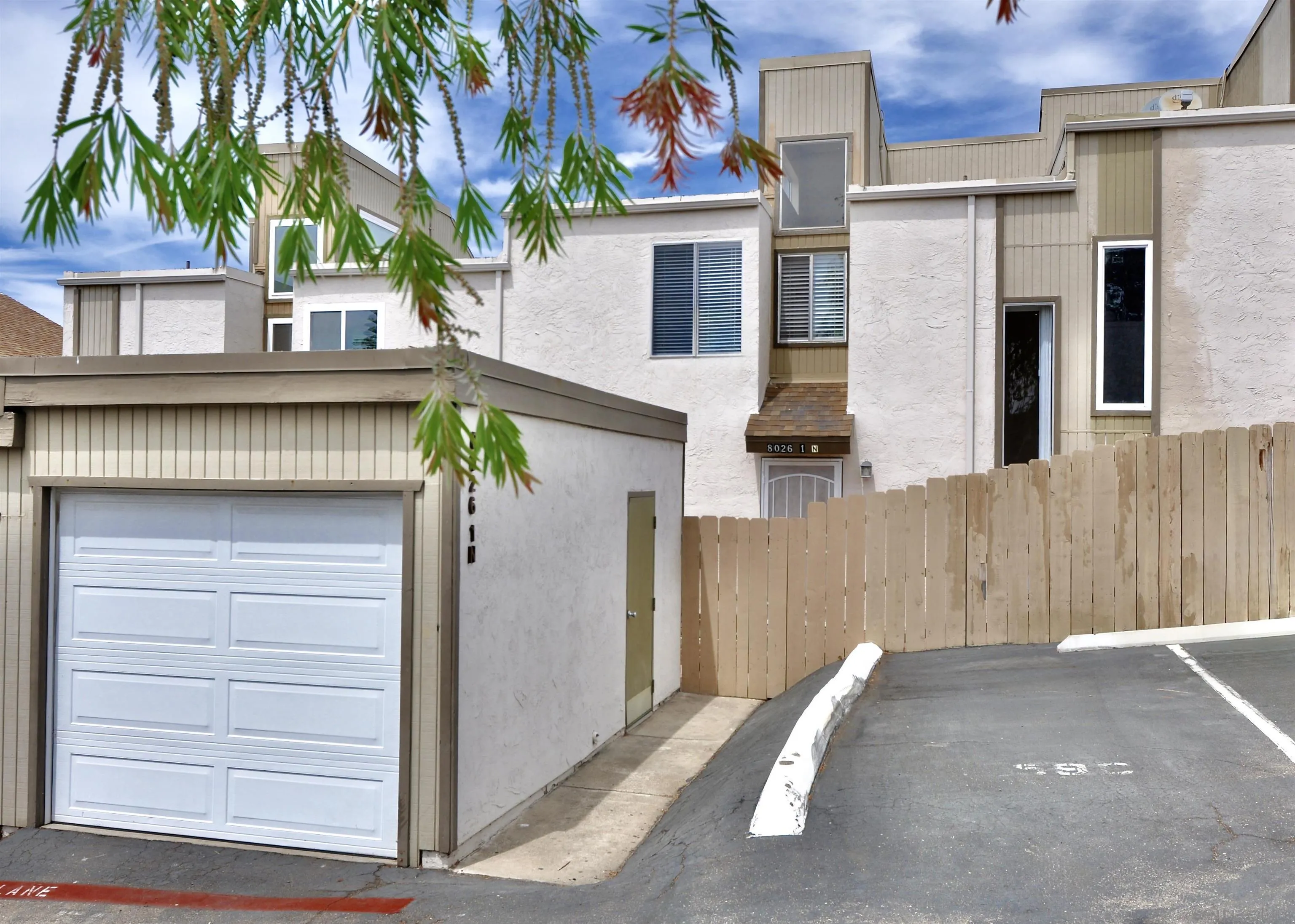 Photo #32: 260009229 Listing: Photo #32
