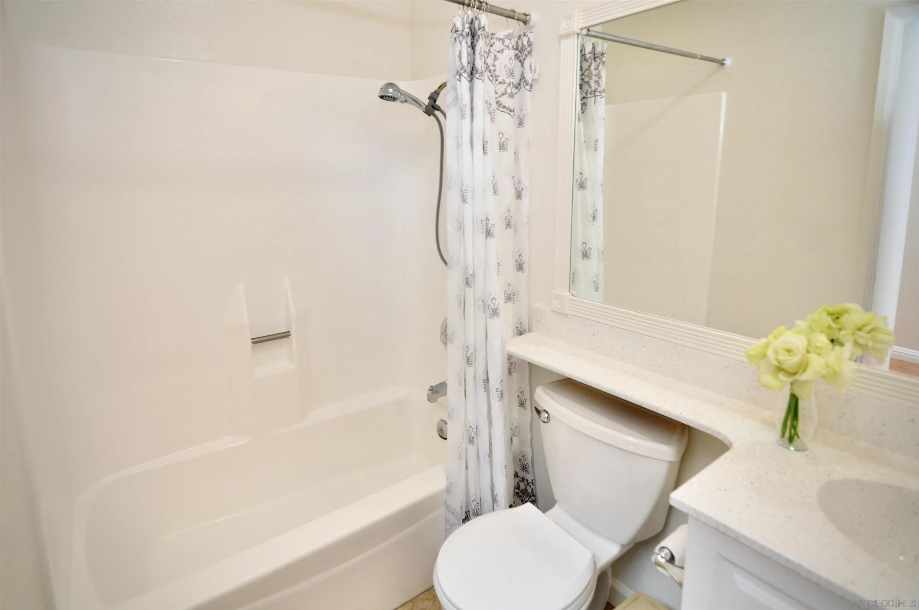 Photo #25: 260009229 Listing: Photo #25