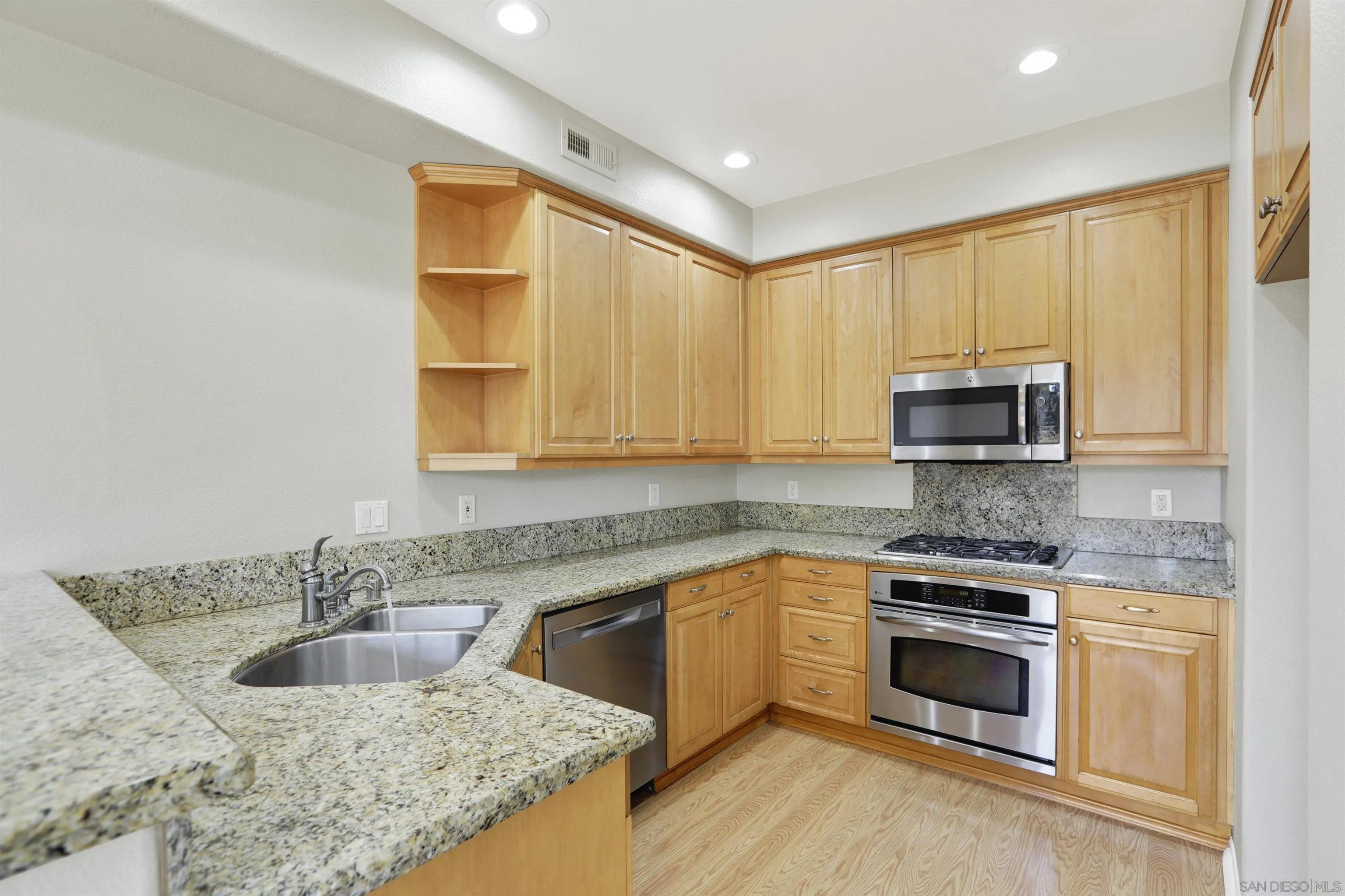 3668 Ruette De Ville, San Diego, CA, 92130