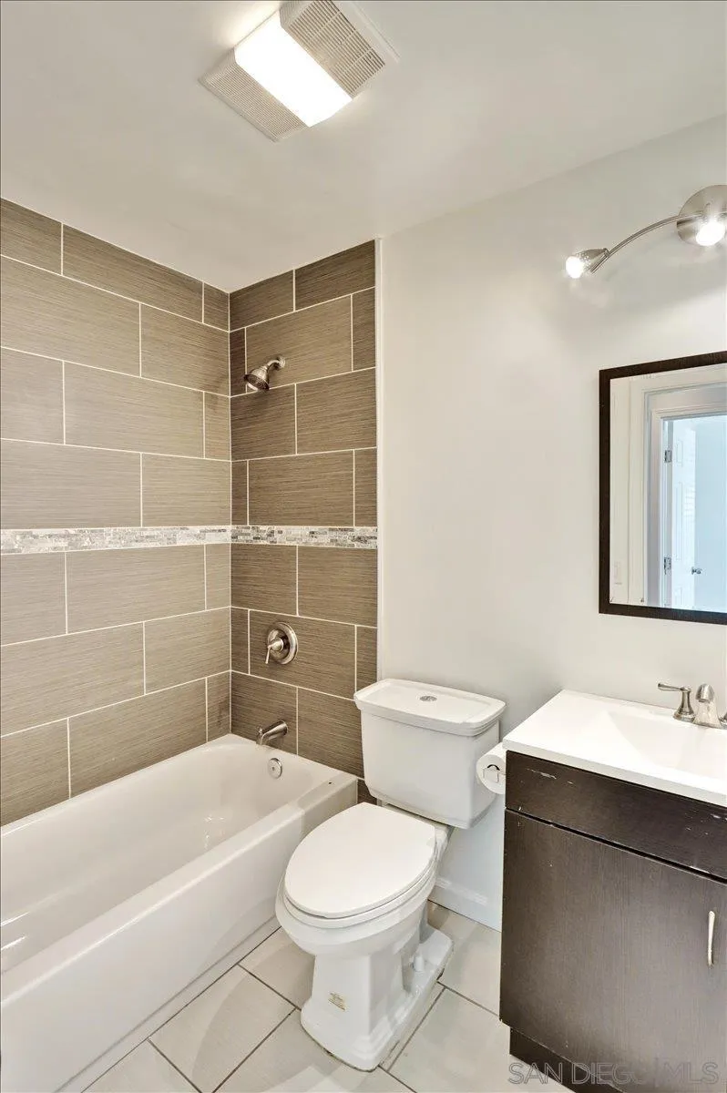 https://cdn.realtyfeed.com/cdn/127/260009235/21fe6518c6247890963720eb1dcb186c.webp