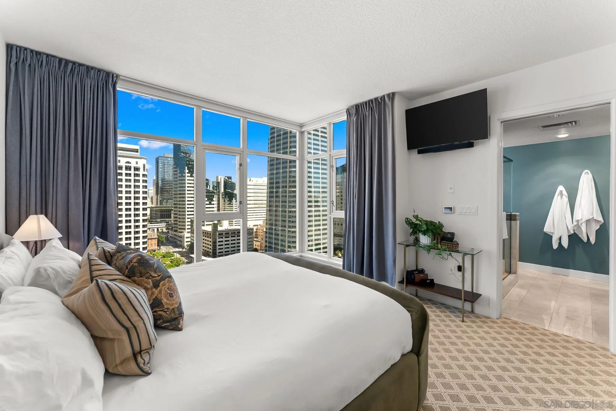 Photo #13: 260009236 Listing: Photo #13