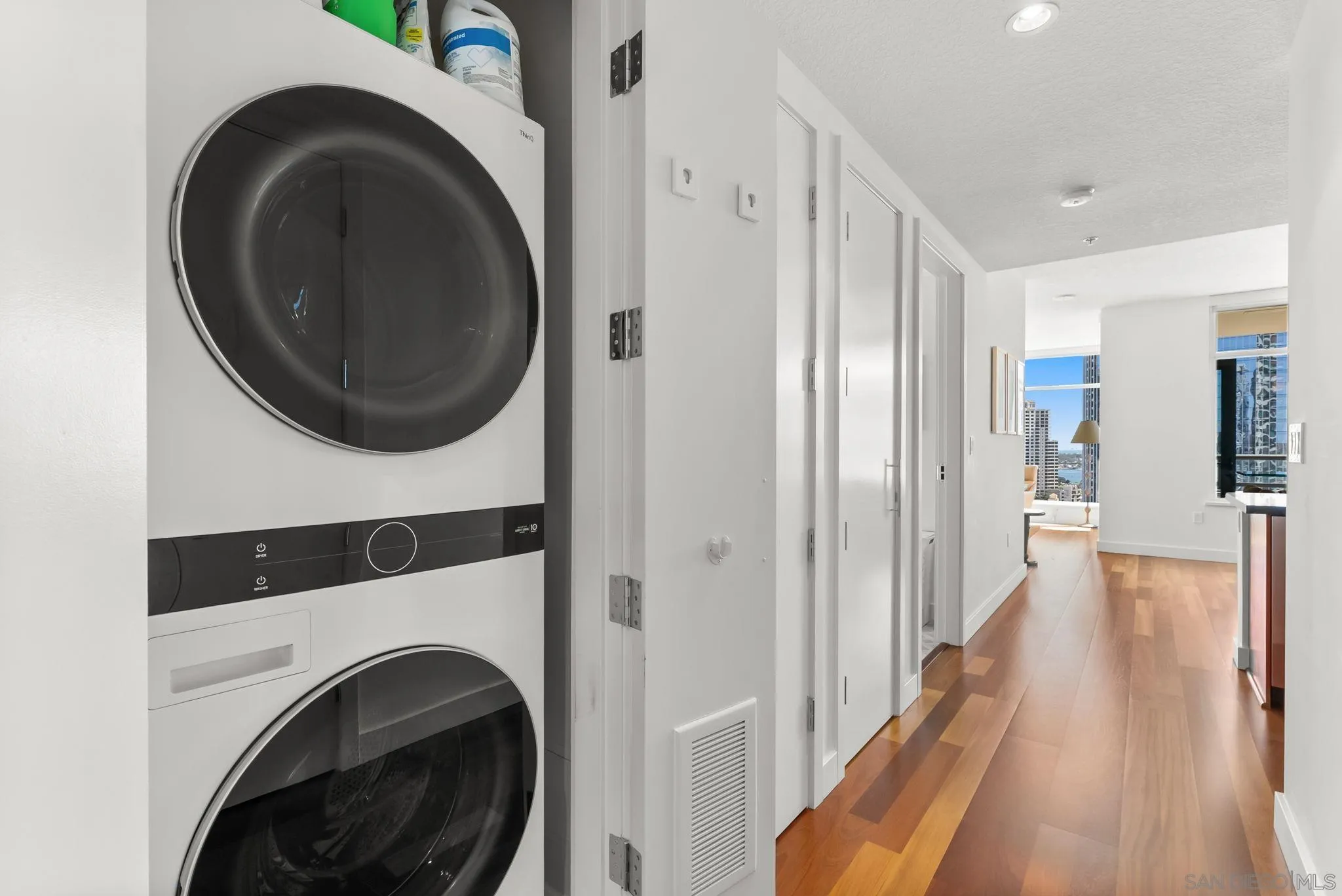 Photo #21: 260009236 Listing: Photo #21