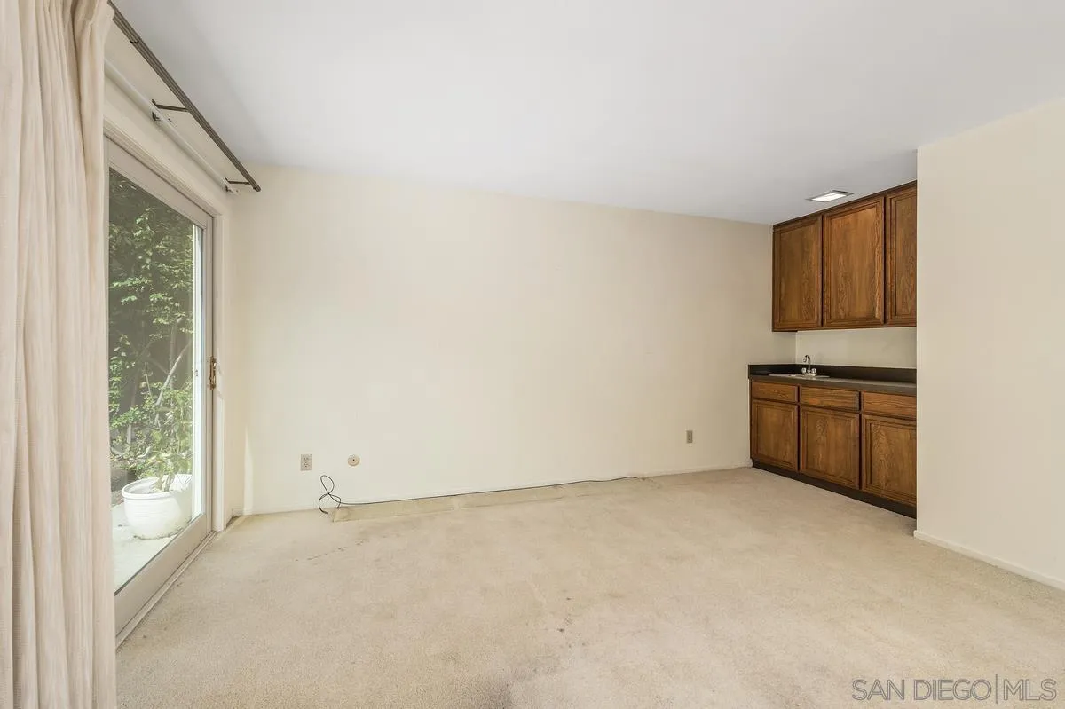 10575 Canyon Lake Dr, San Diego, CA, 92131