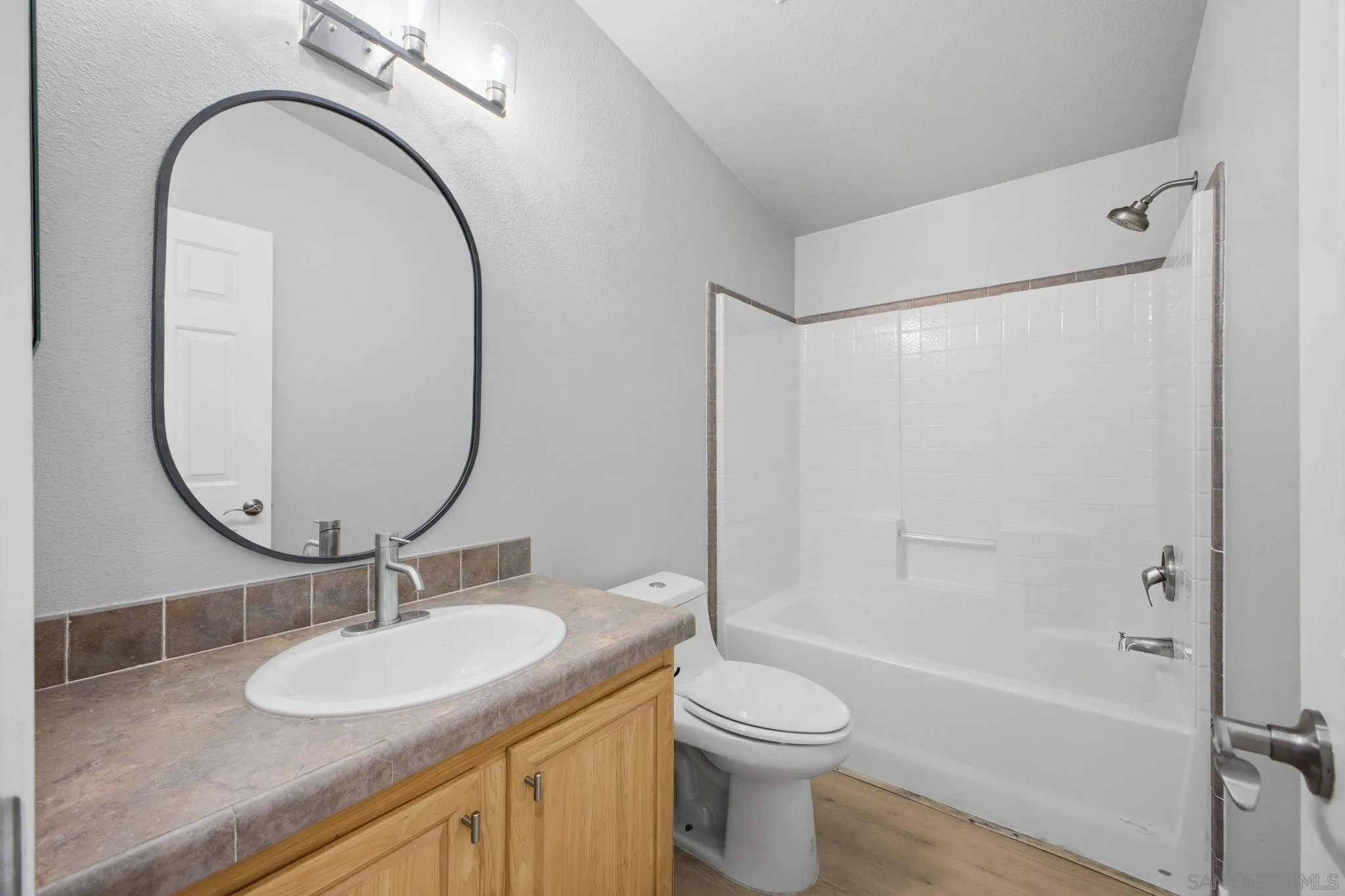 https://cdn.realtyfeed.com/cdn/127/260009240/51443dee2b4a1780de8a514db81f6bfd.webp