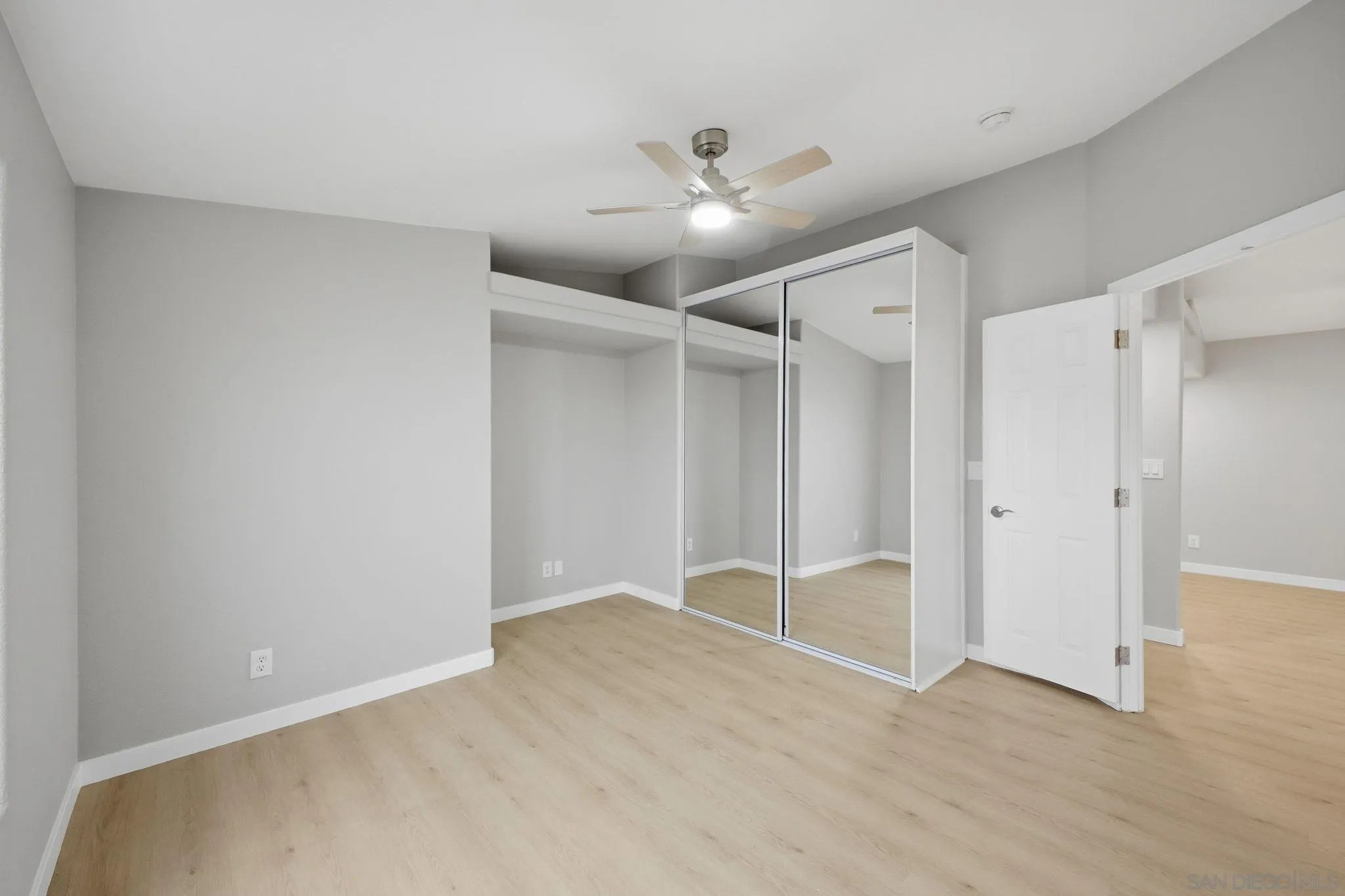 https://cdn.realtyfeed.com/cdn/127/260009240/64f5f9b7f4953d3c4763289a842a016b.webp