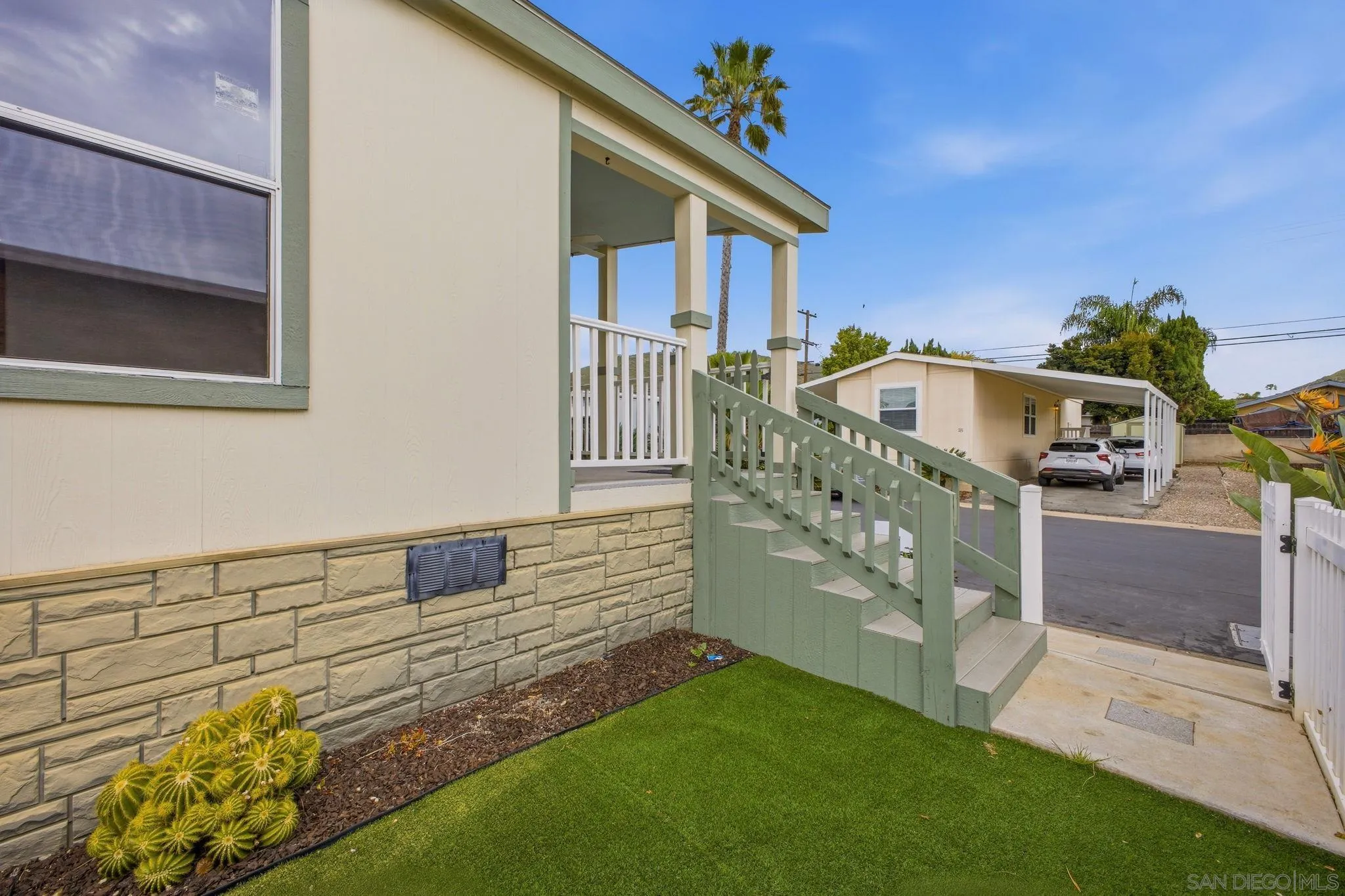 https://cdn.realtyfeed.com/cdn/127/260009240/8e5b9e28cedab7b37be94cf6c9521635.webp