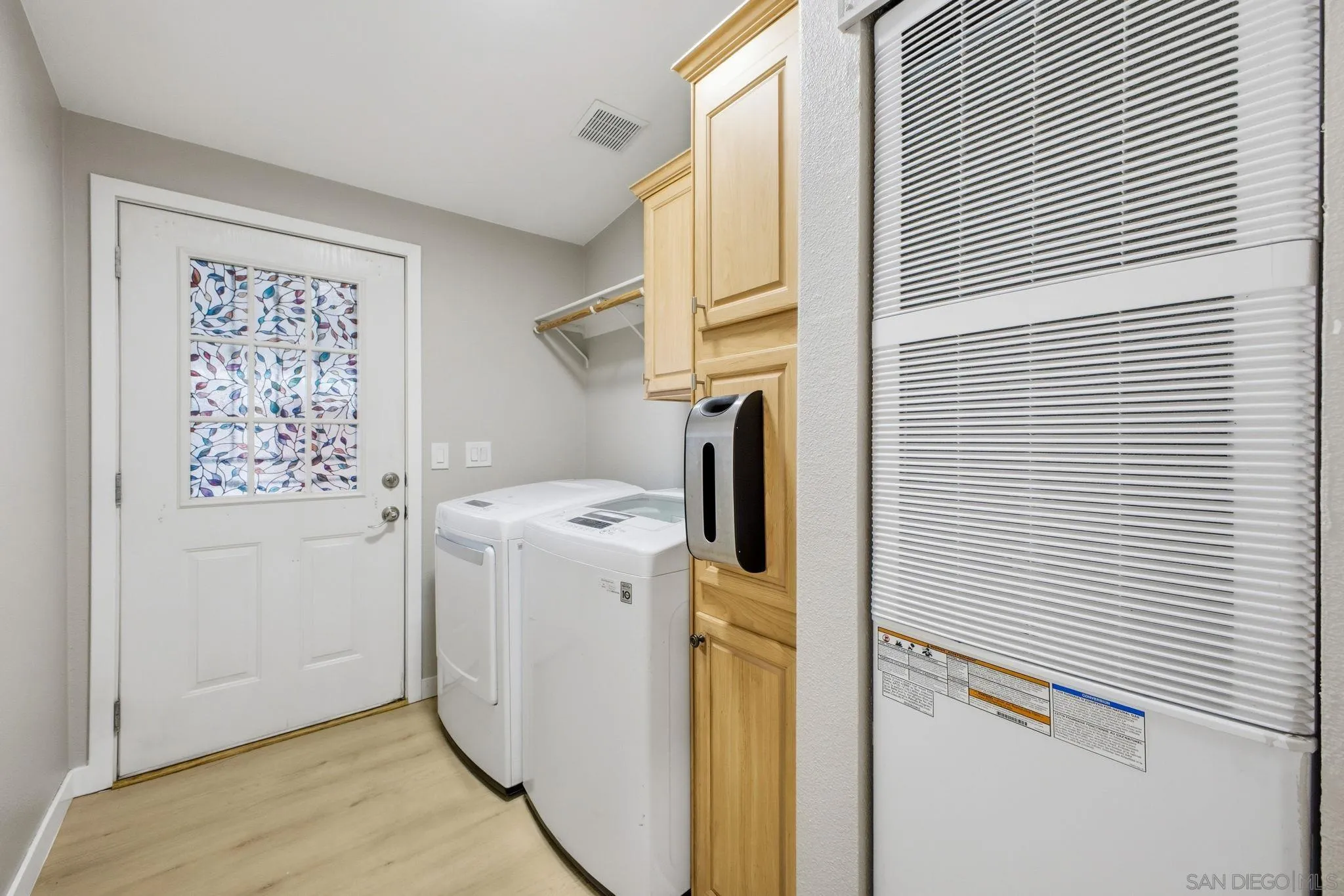 https://cdn.realtyfeed.com/cdn/127/260009240/b70f276ed83f109d097f5a653f71c233.webp