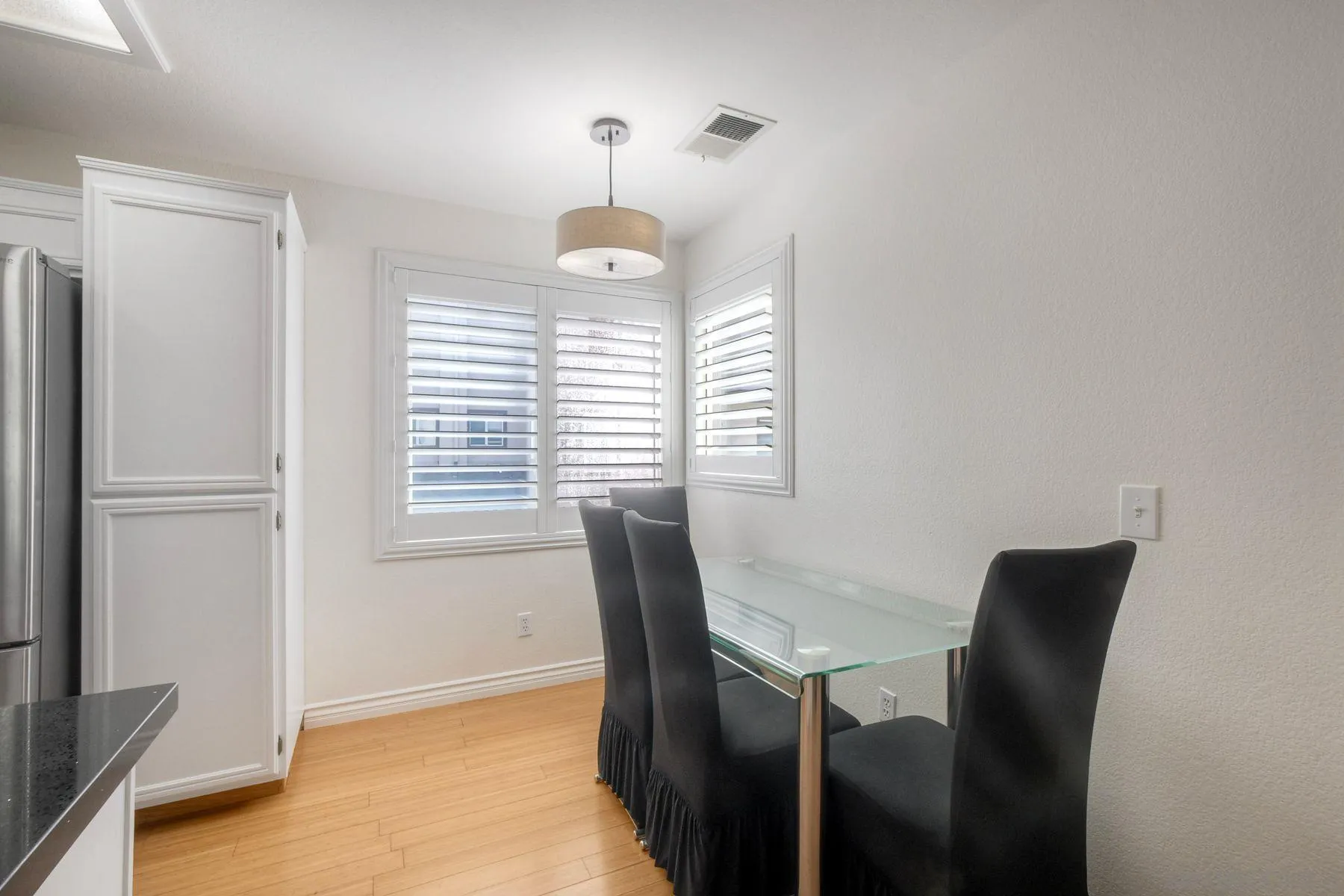 Photo #15: 260009243 Listing: Photo #15