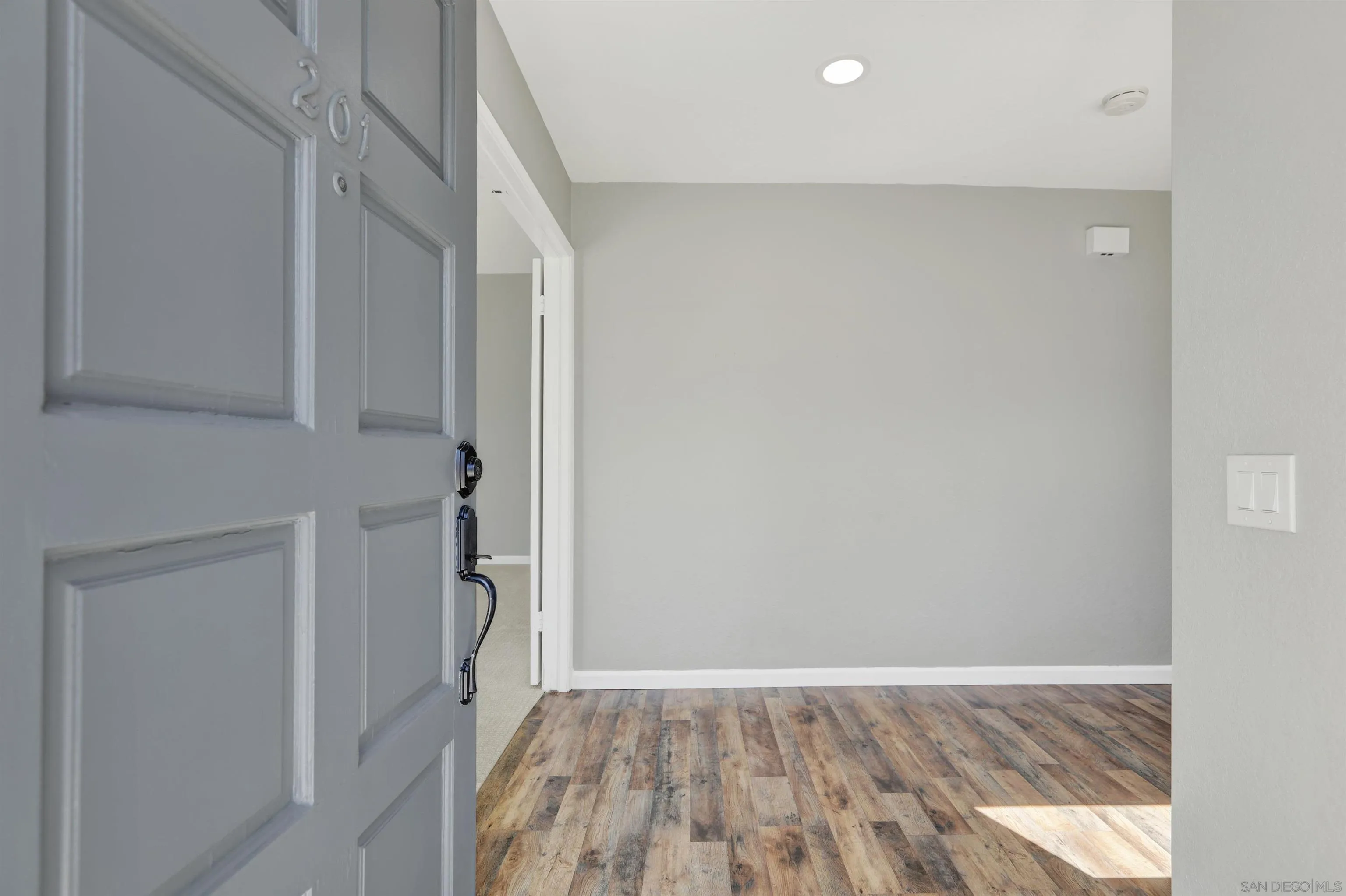 Photo #13: 260009244 Listing: Photo #13