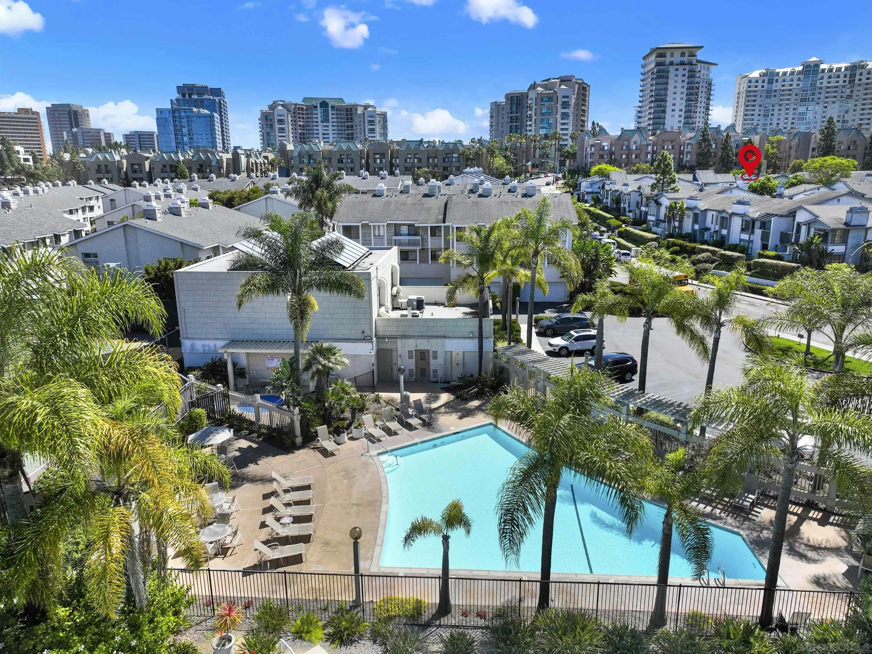 https://cdn.realtyfeed.com/cdn/127/260009244/fa05a18cdde37baecb05ec4f2fad932c.webp
