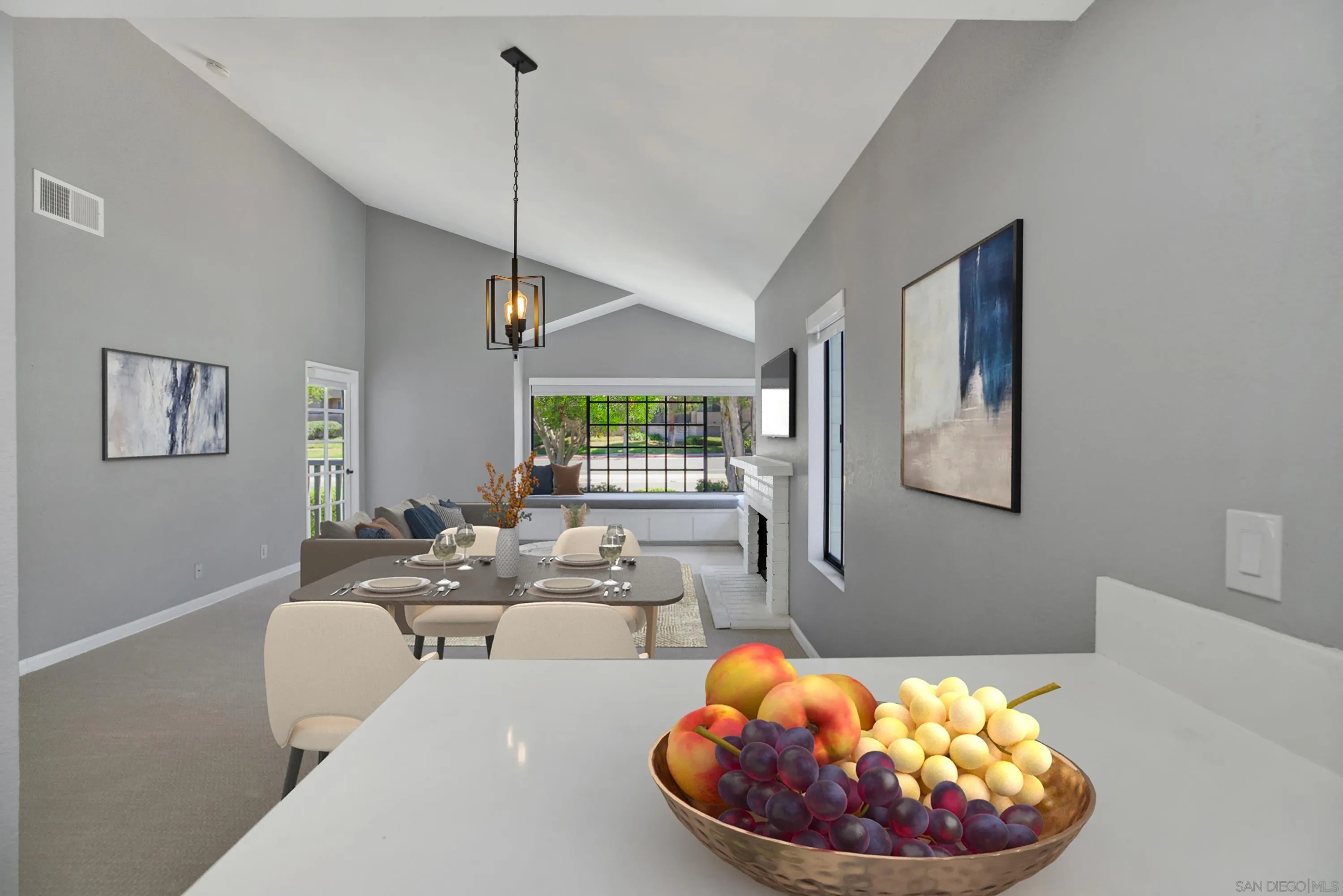 https://cdn.realtyfeed.com/cdn/127/260009244/fa2b20c8636ad7ee489171671a83494a.webp