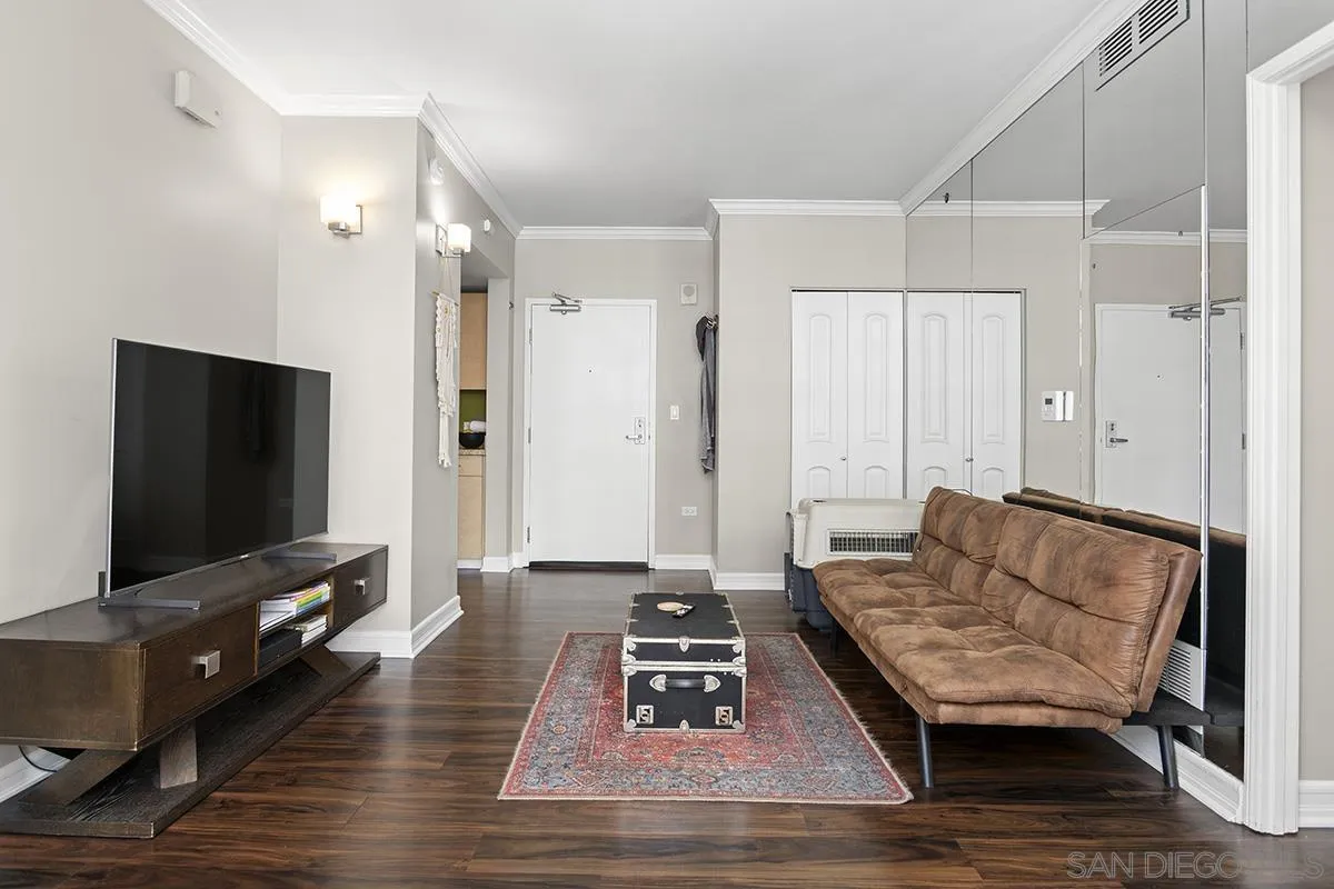 Photo #12: 260009245 Listing: Photo #12