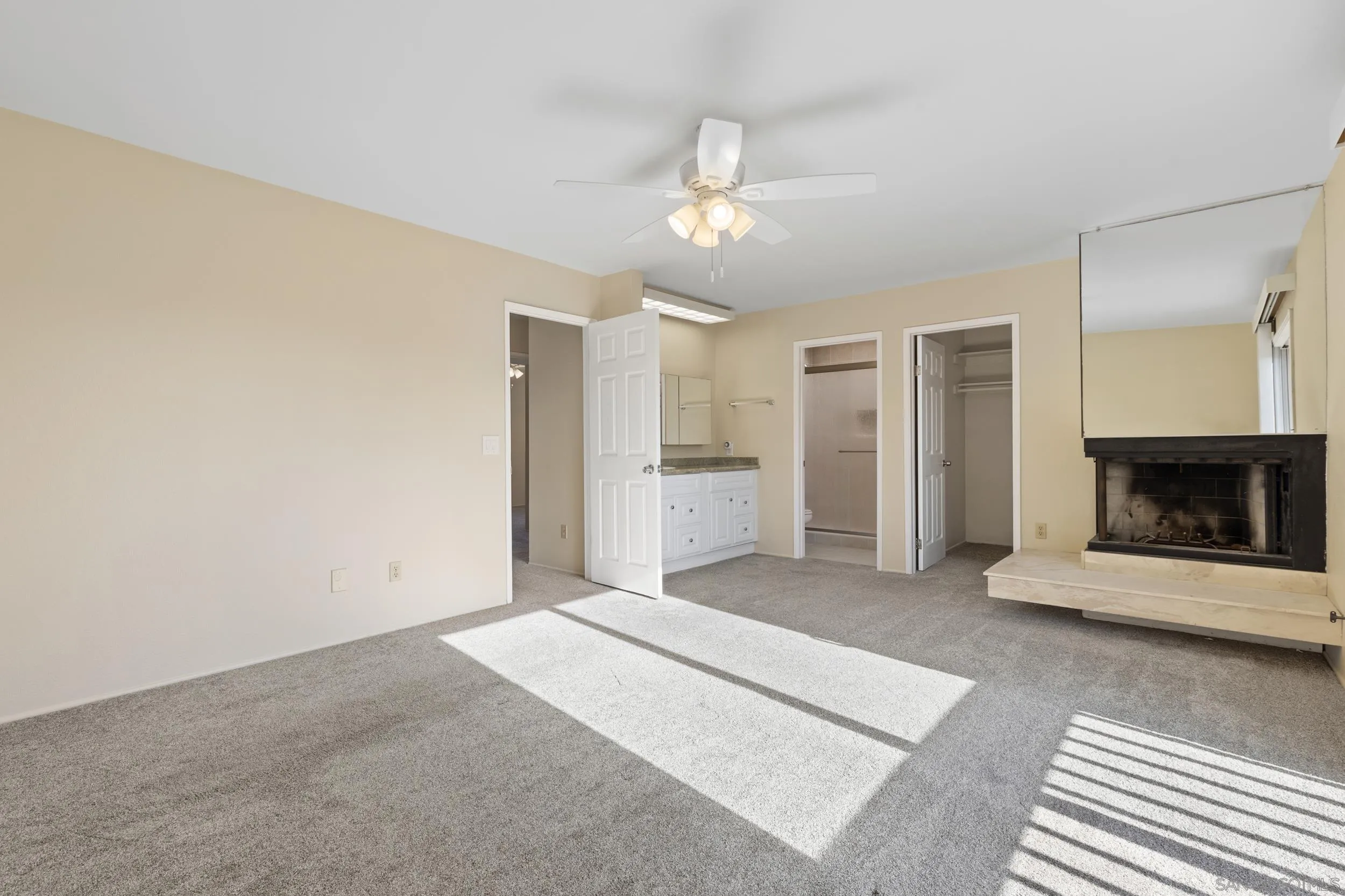 Photo #20: 260009248 Listing: Photo #20