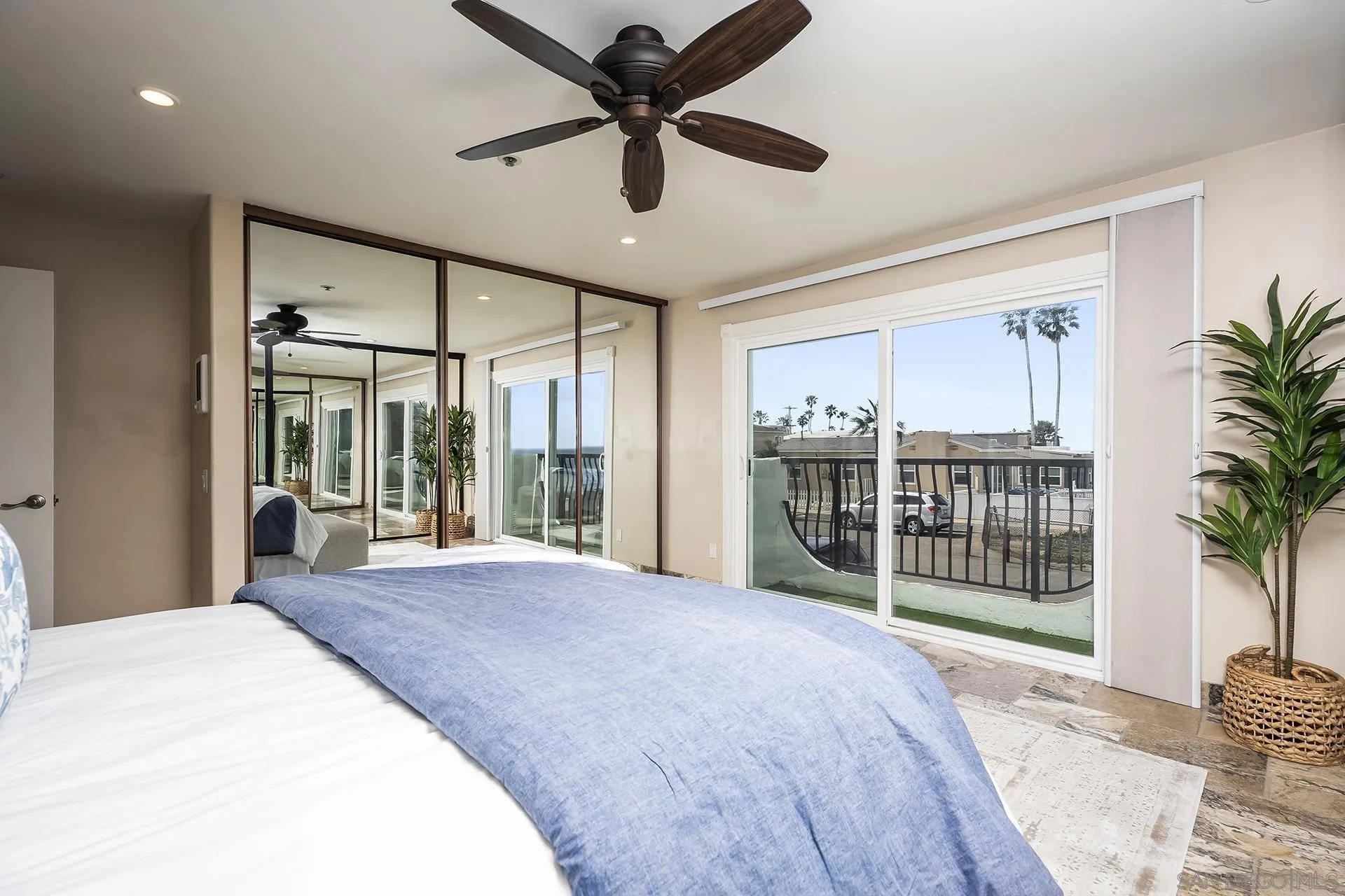 https://cdn.realtyfeed.com/cdn/127/260009254/00ddc01d36115a3427475032180d2fd3.webp