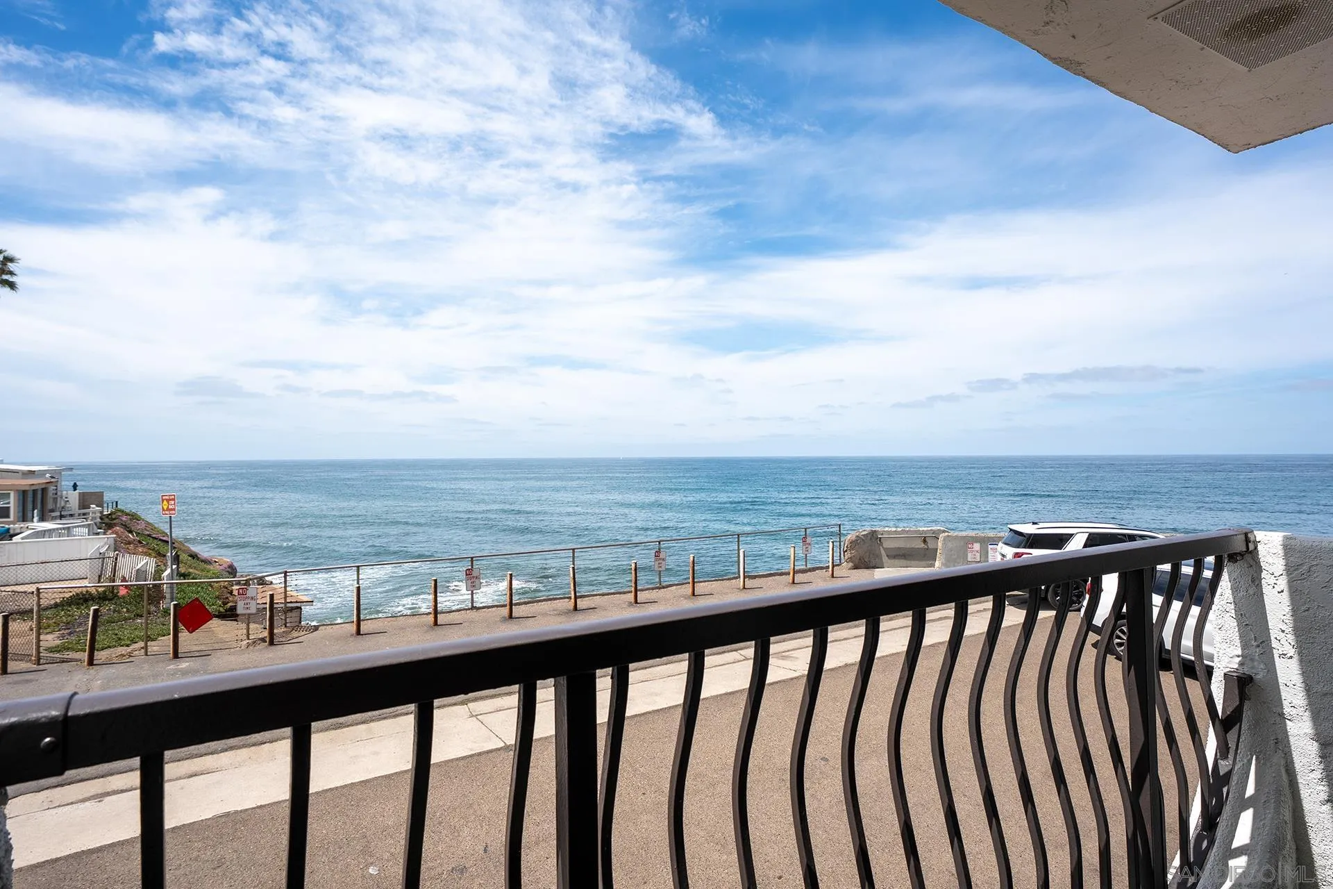 https://cdn.realtyfeed.com/cdn/127/260009254/839160e6e27bd806f753c8130208e3e7.webp