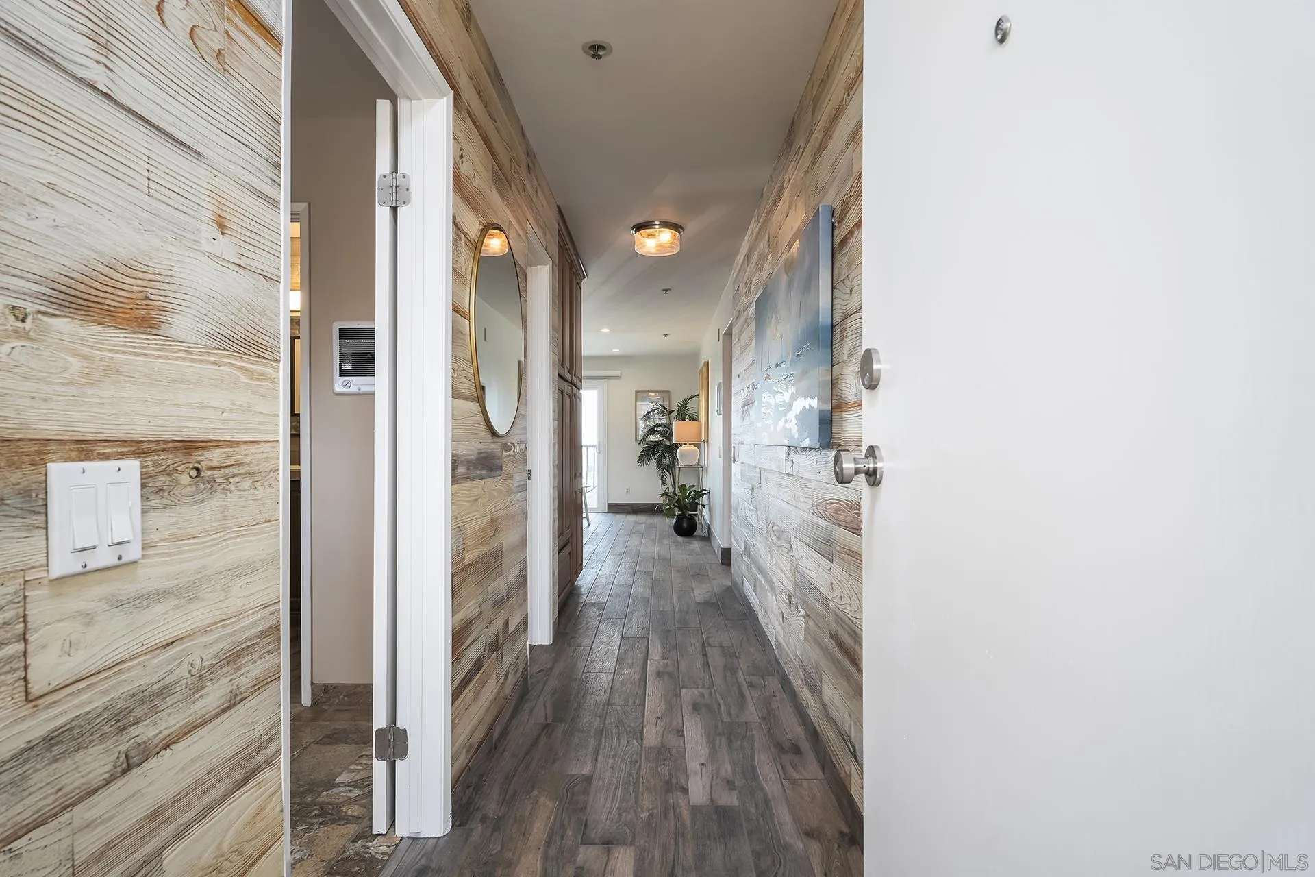https://cdn.realtyfeed.com/cdn/127/260009254/eb498642b8a72a2b9d1b70011a9d782b.webp