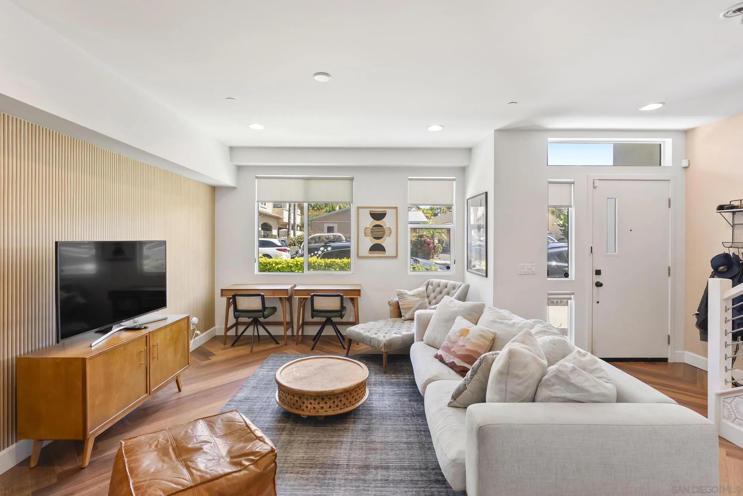 2537 State St., Carlsbad, CA, 92008