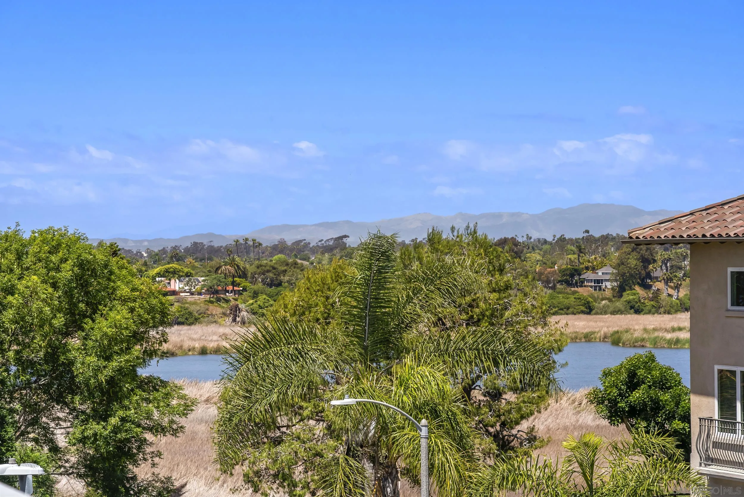 2537 State St., Carlsbad, CA, 92008