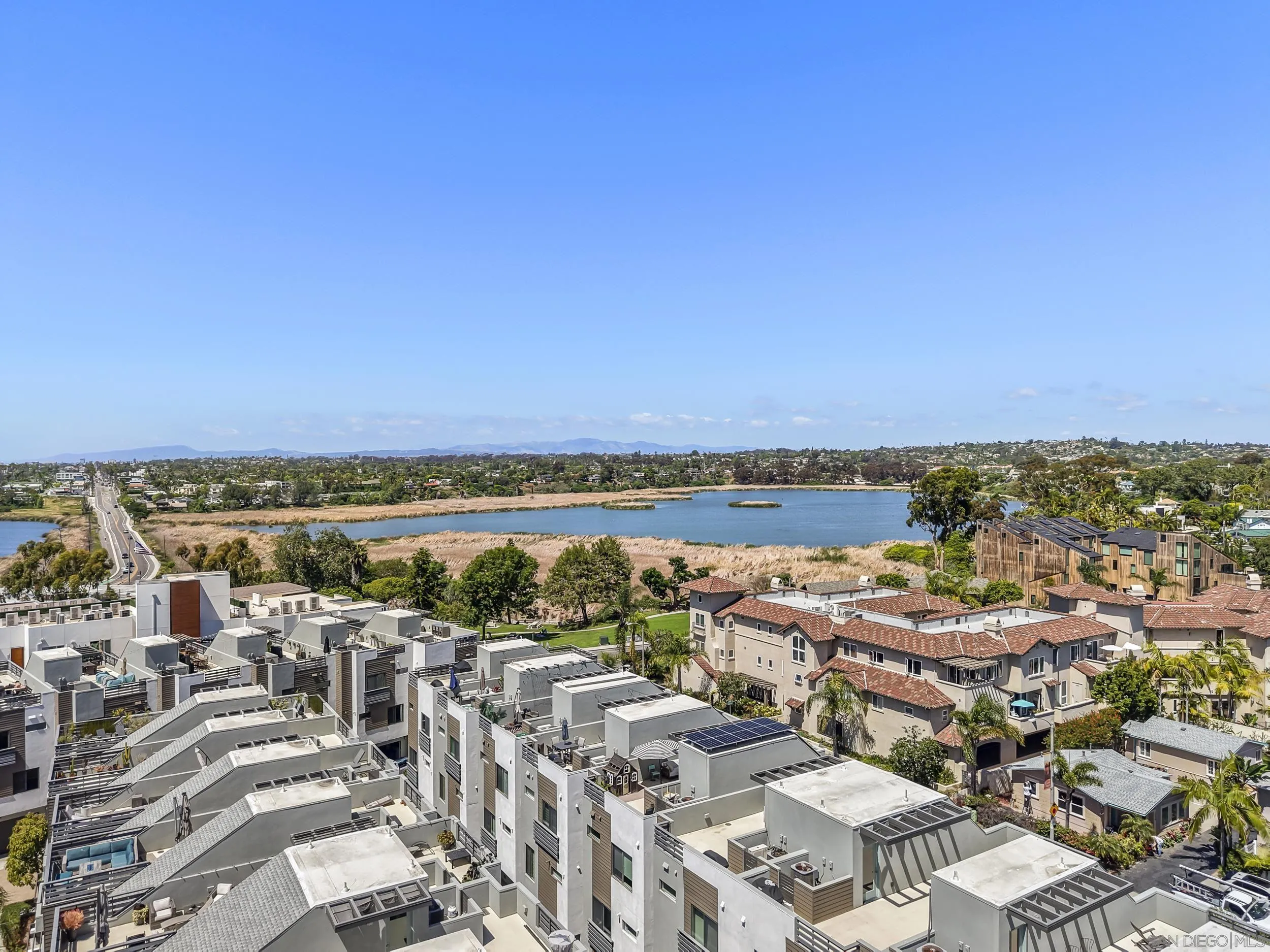 2537 State St., Carlsbad, CA, 92008
