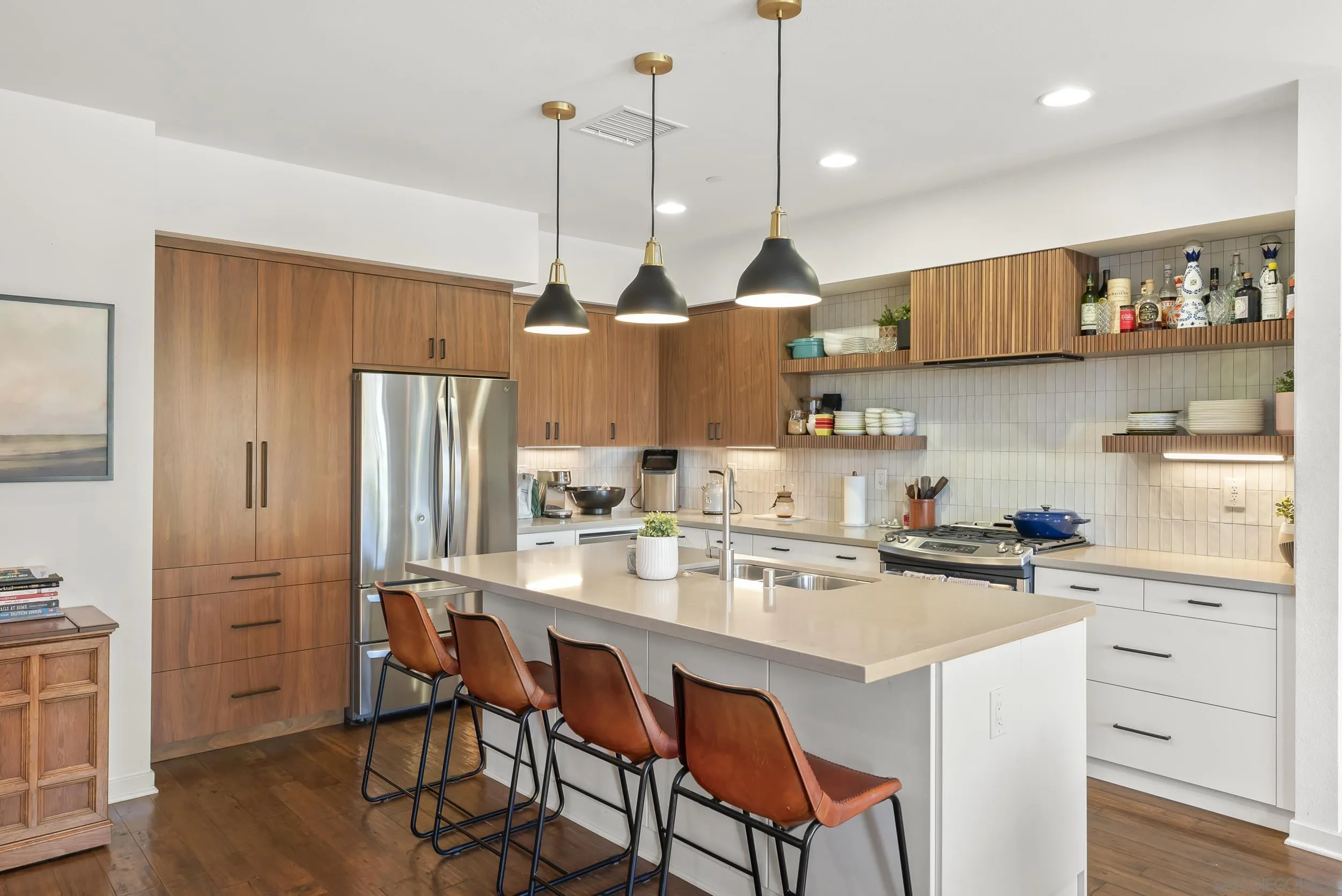 2537 State St., Carlsbad, CA, 92008
