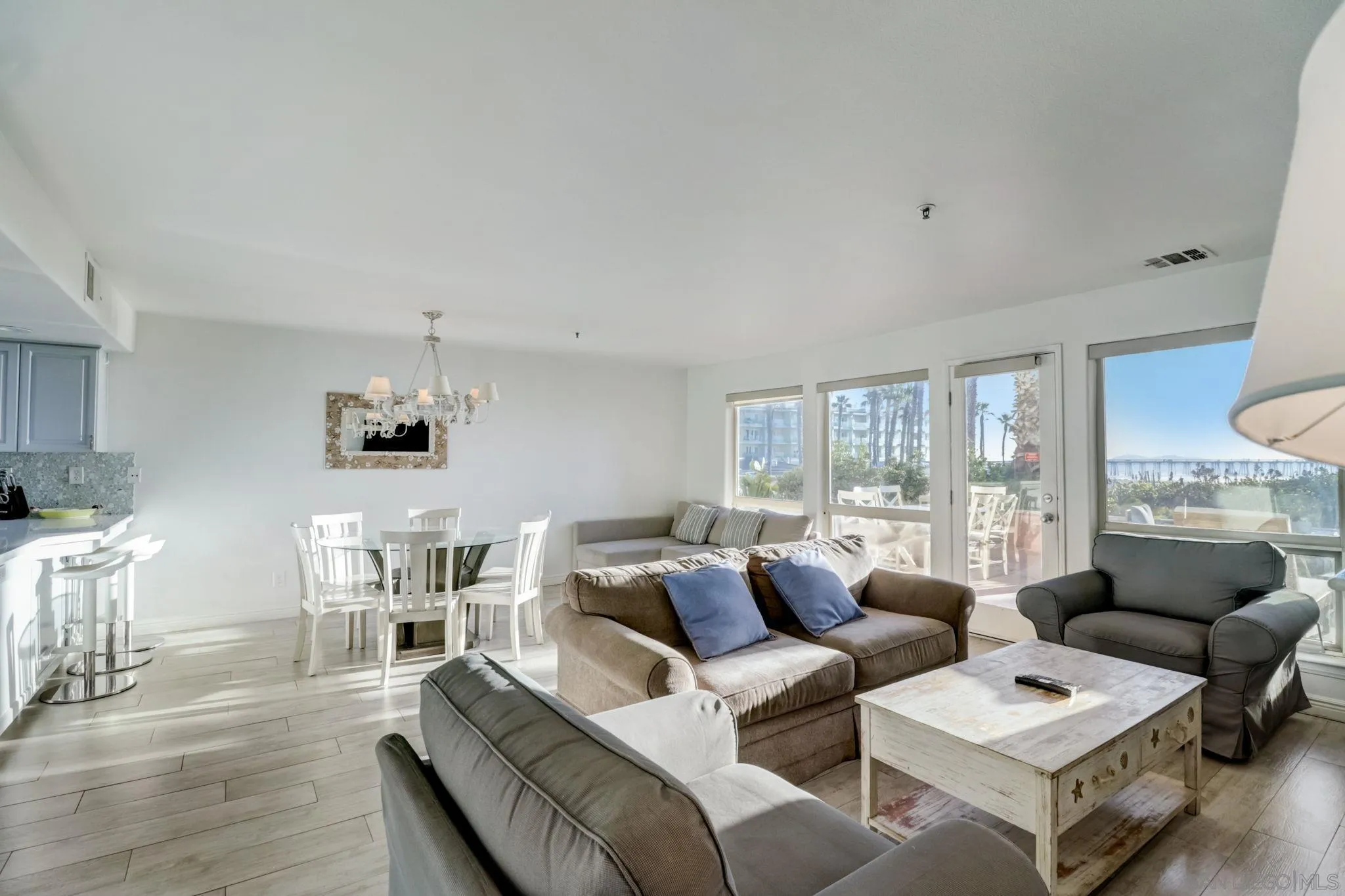 Photo #14: 260009267 Listing: Photo #14