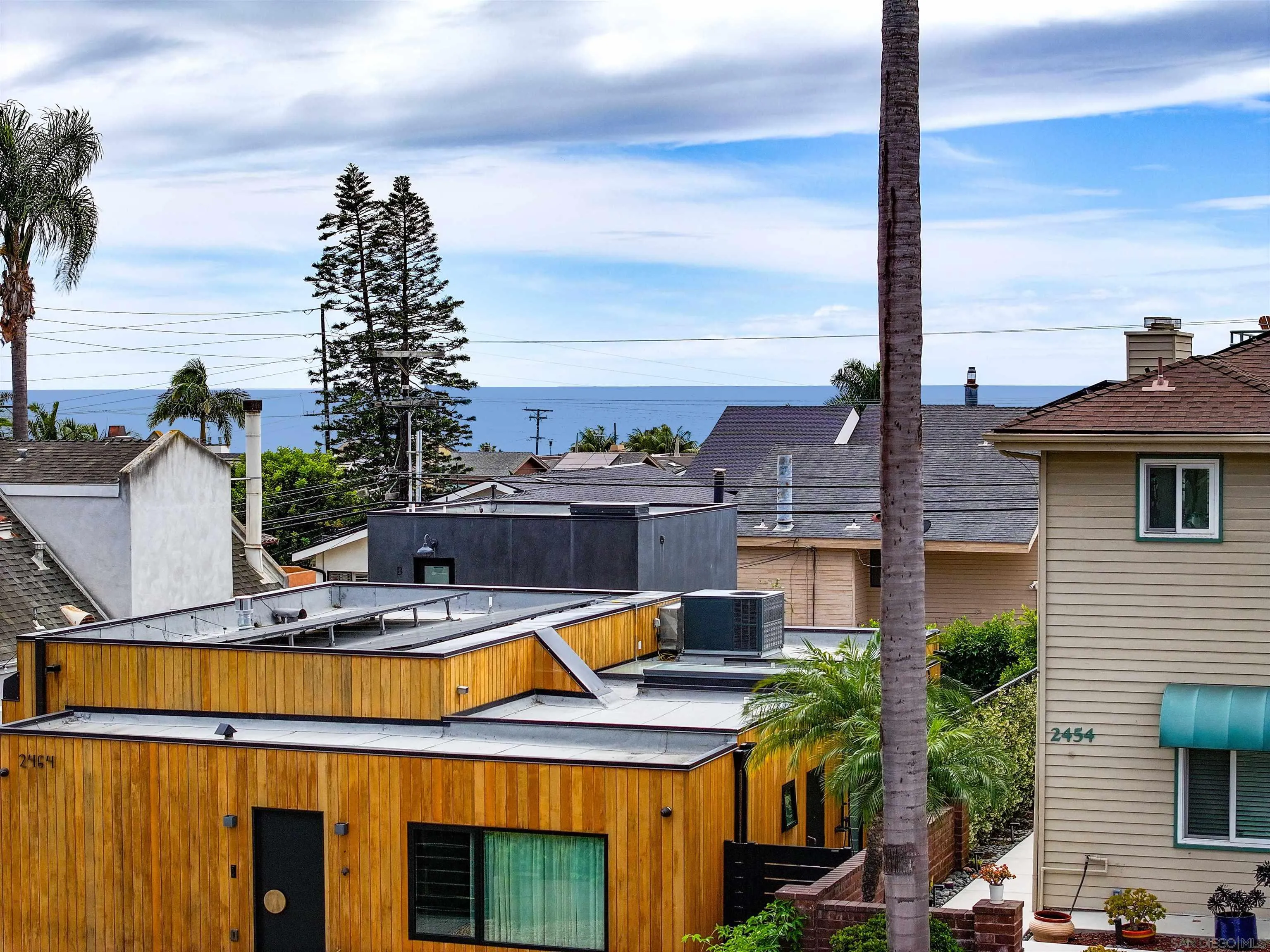 https://cdn.realtyfeed.com/cdn/127/260009270/20a44fa5f4eca43110d41239e69ebe16.webp