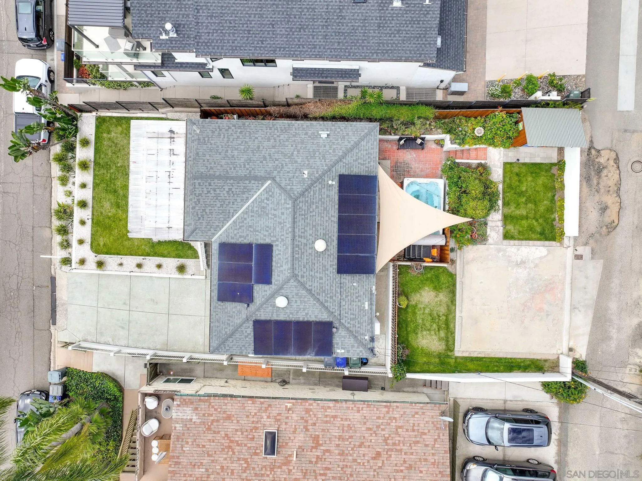 https://cdn.realtyfeed.com/cdn/127/260009270/8cb004f976b0dcb0df6f4b092c3ec8c2.webp