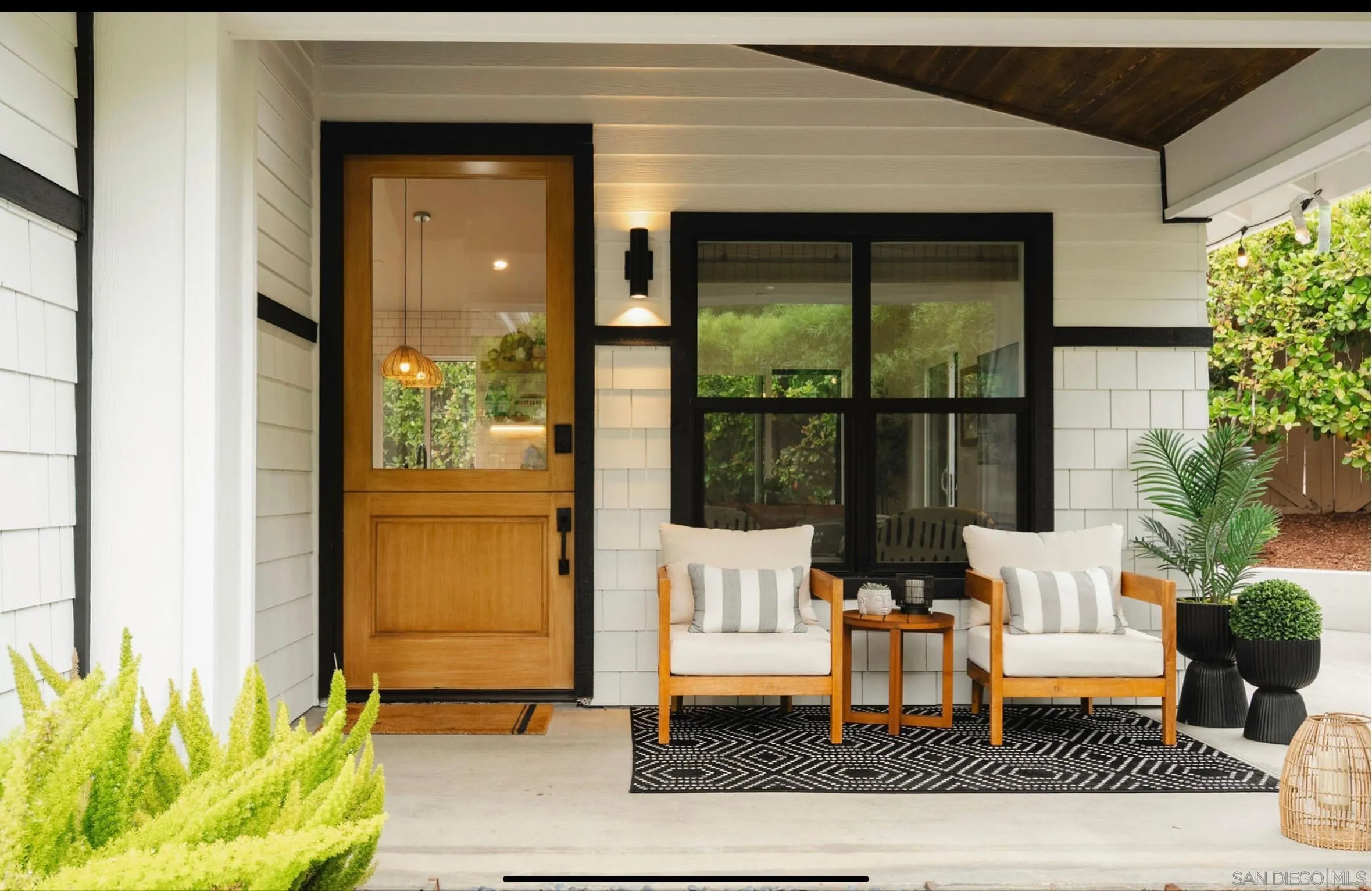 https://cdn.realtyfeed.com/cdn/127/260009273/4ba77525cec29943a6dba94b25134044.webp