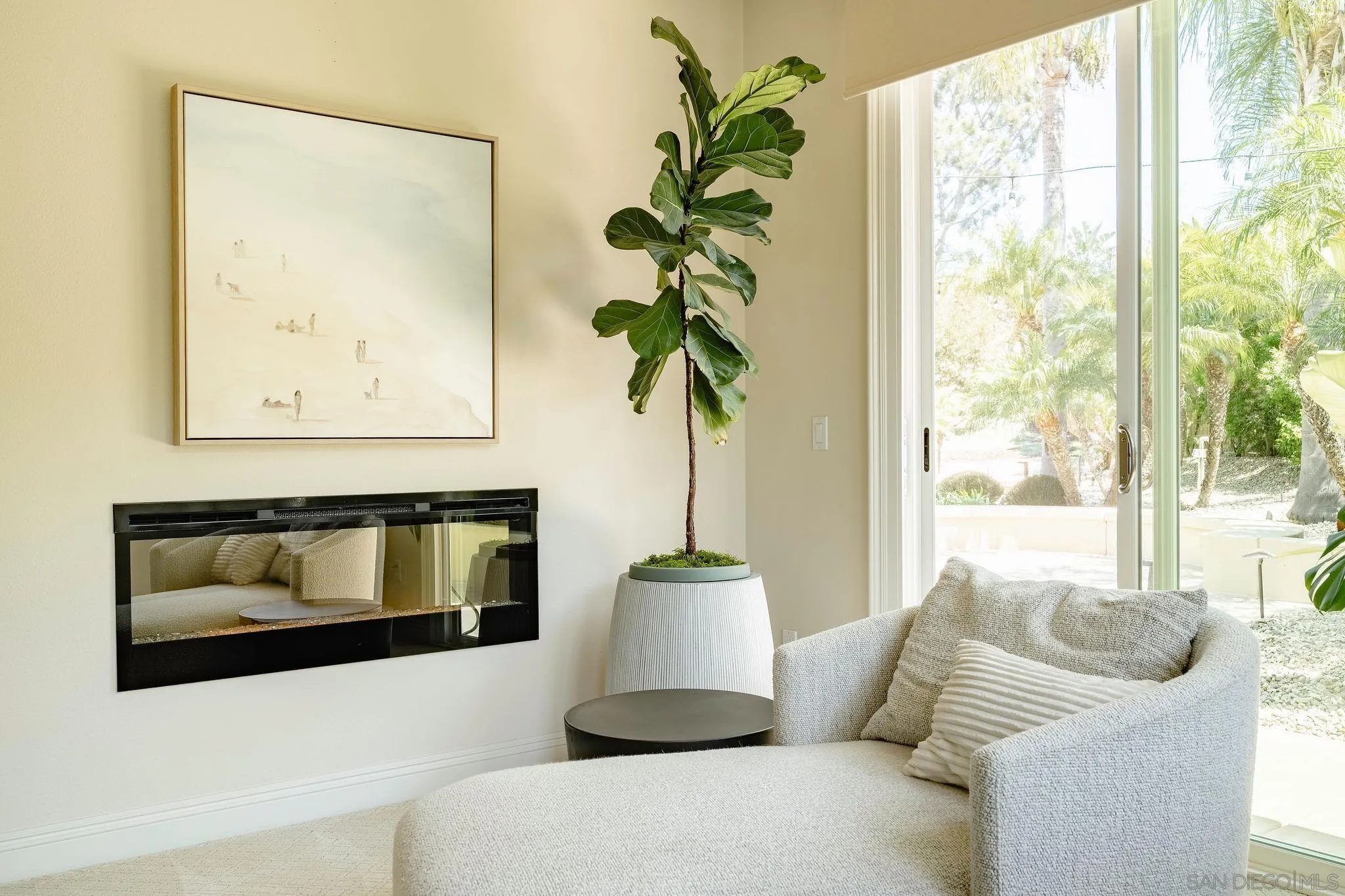 https://cdn.realtyfeed.com/cdn/127/260009273/b75b105b7ee7ad6b488b22a8b17b25b0.webp