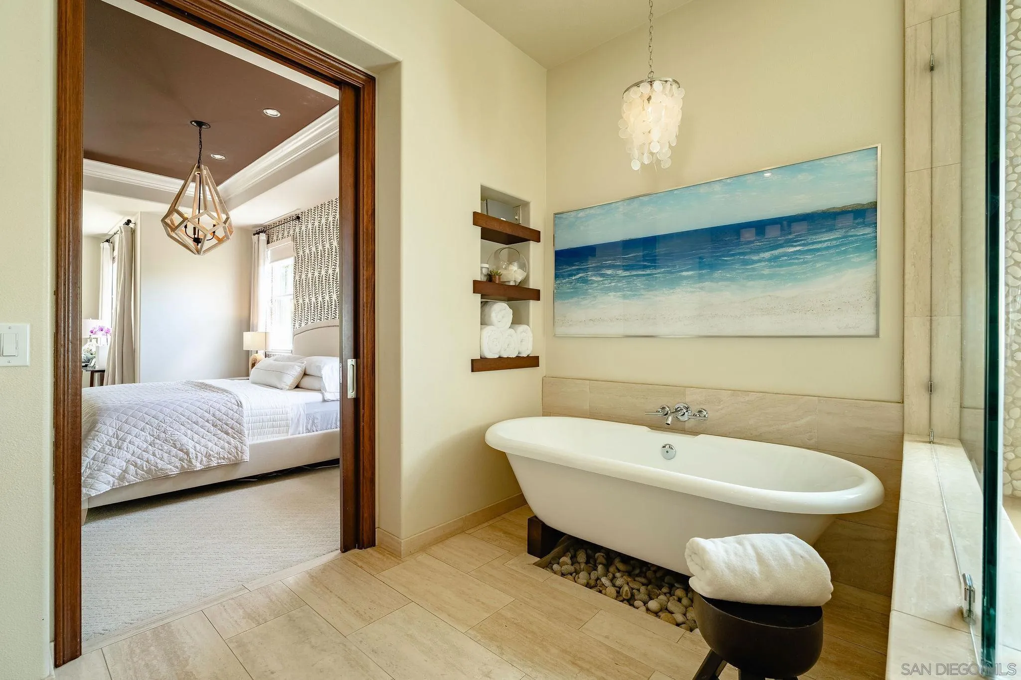 https://cdn.realtyfeed.com/cdn/127/260009273/d6d204a819651d800e79a37c7cbe3e5e.webp