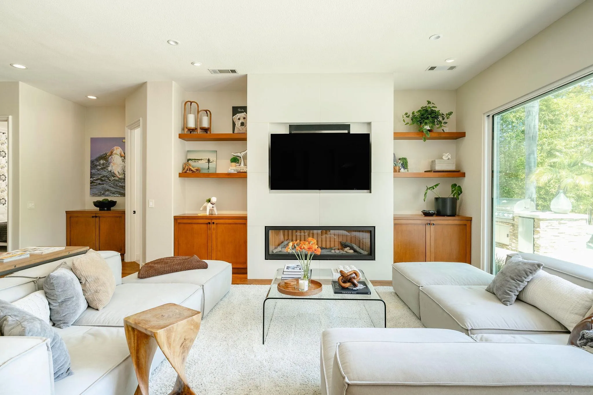 https://cdn.realtyfeed.com/cdn/127/260009273/e2afda9f77ebbdf27d5075f49fc15bfe.webp