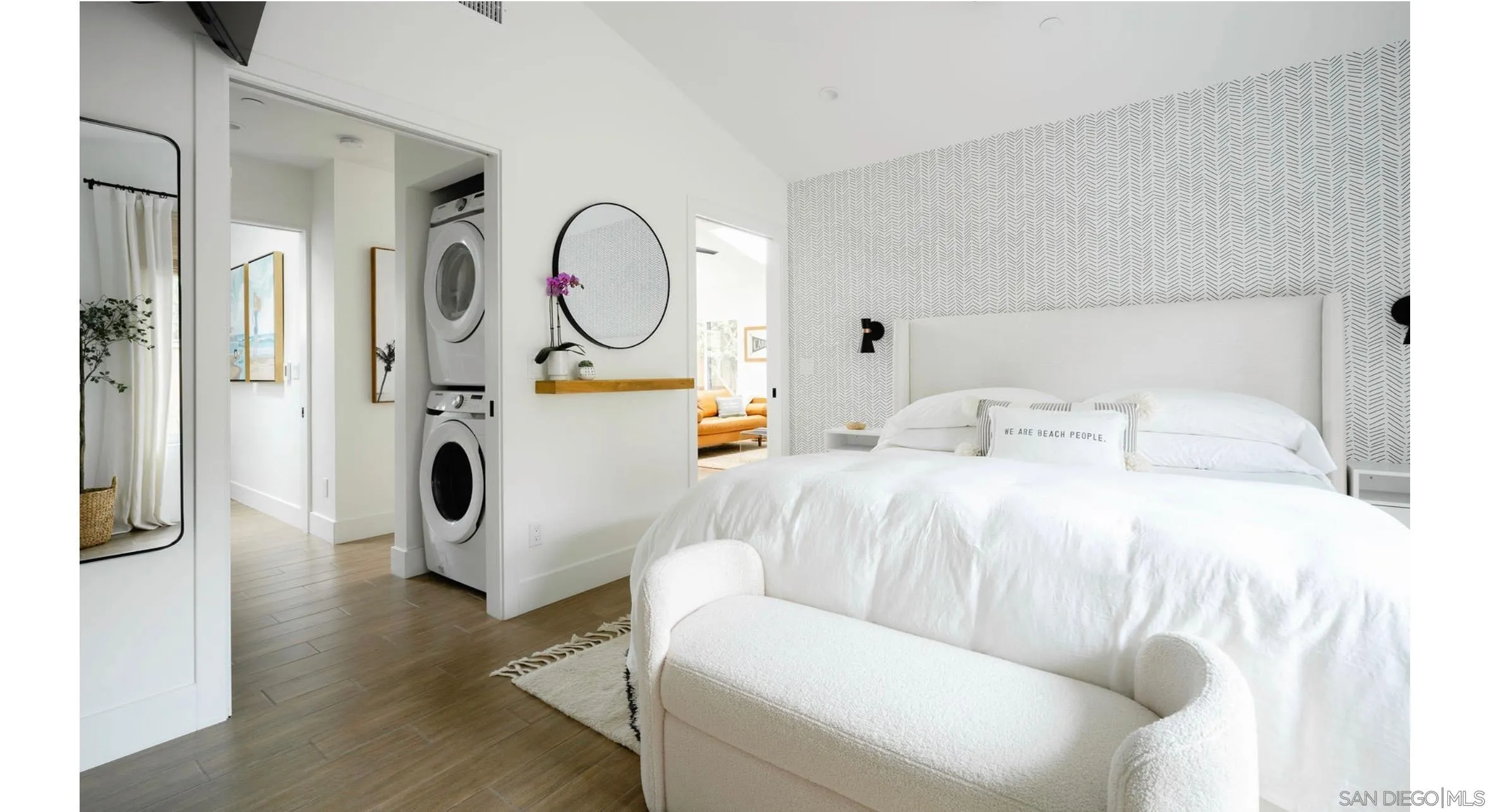 https://cdn.realtyfeed.com/cdn/127/260009273/f72dfc3d99aa4a135f69031d31e1d0b9.webp