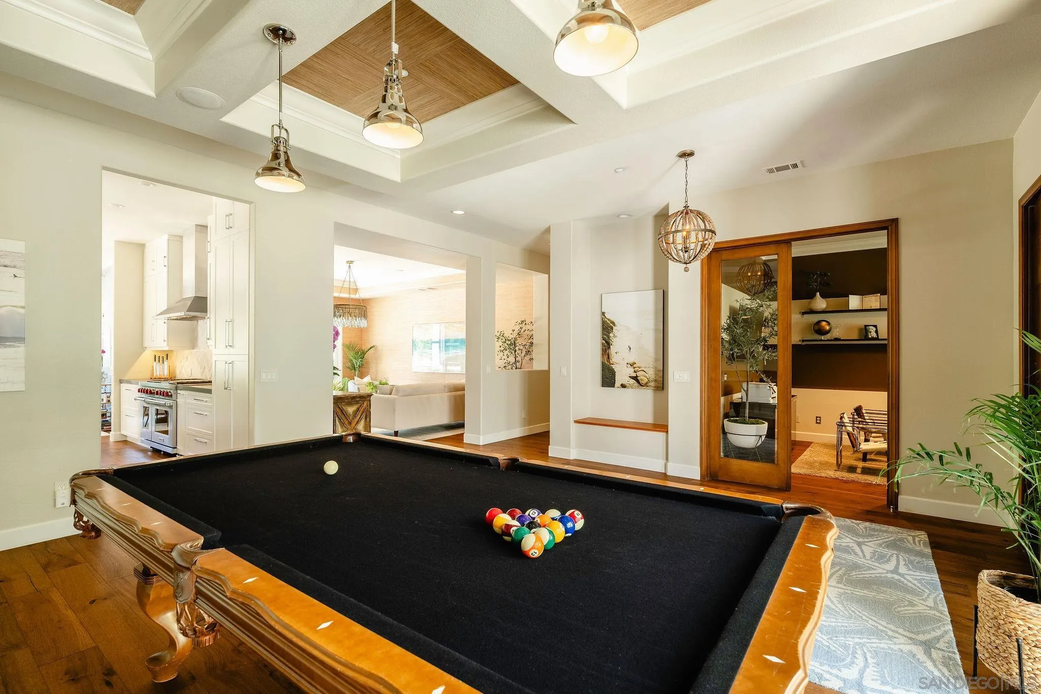 https://cdn.realtyfeed.com/cdn/127/260009273/fb2ac275dff9ba31836d0d845683184c.webp