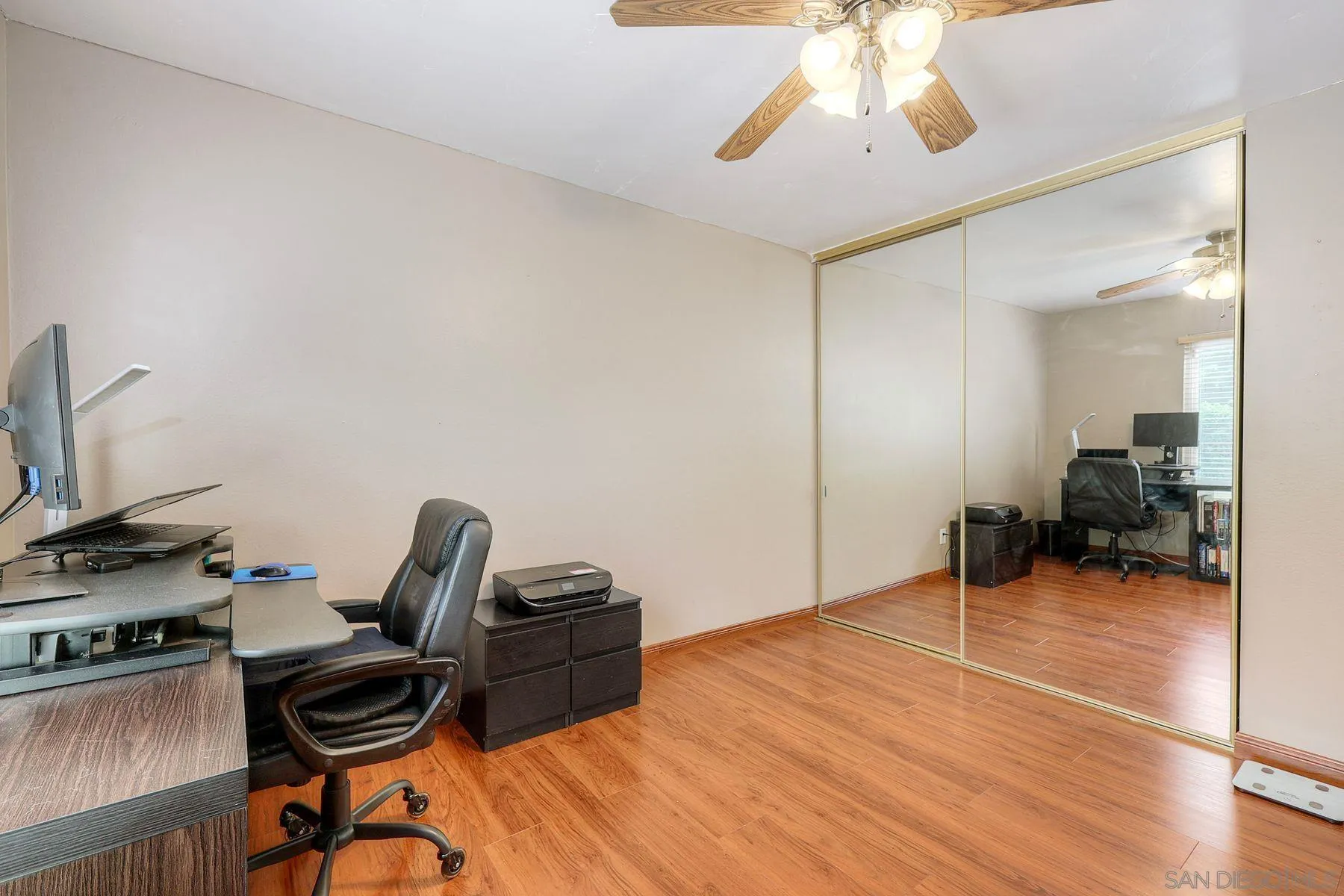 1535 Avenida Ladera