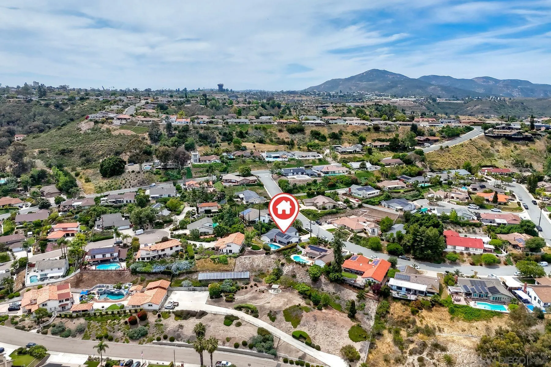 1535 Avenida Ladera