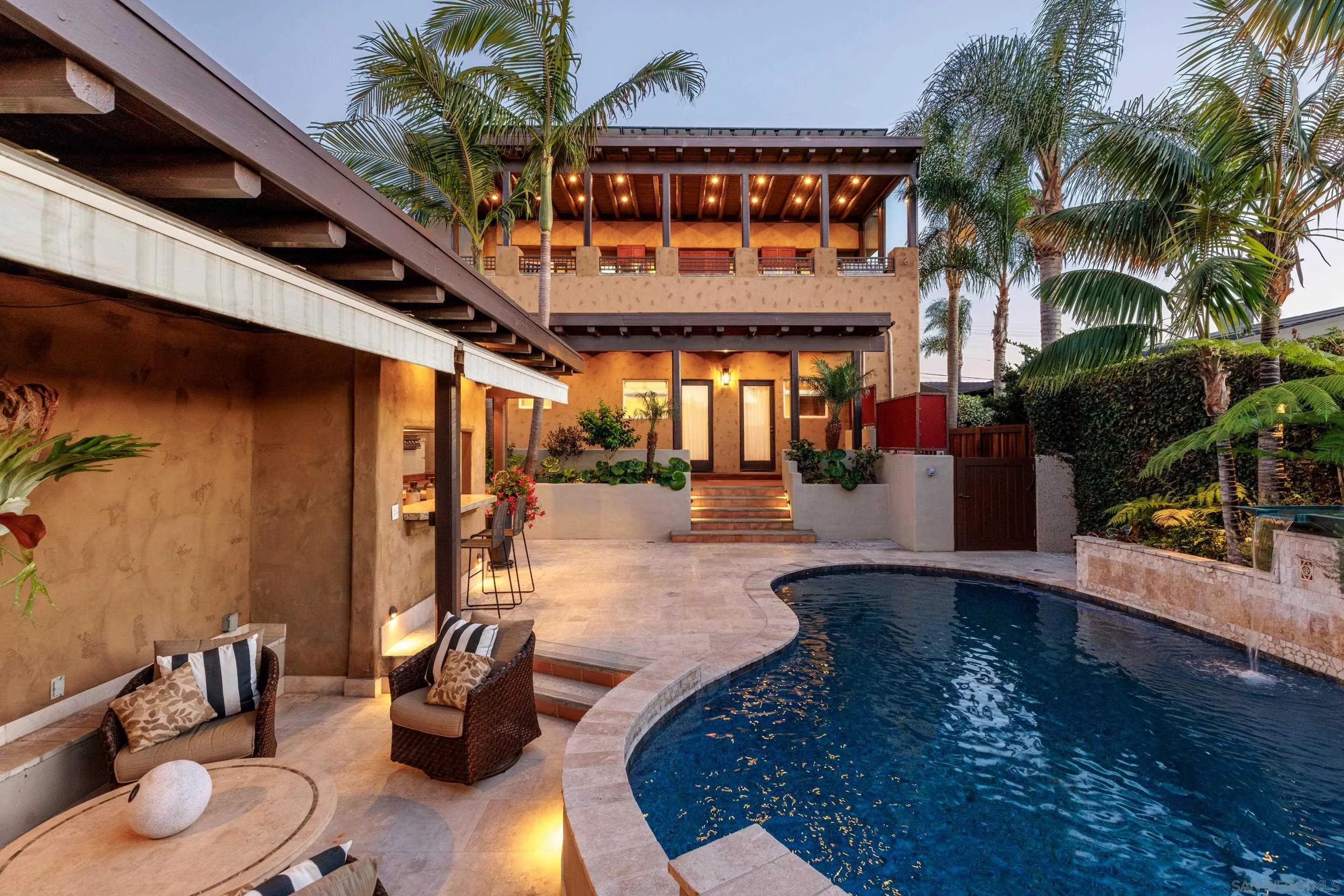 7836 Vista Lazanja, San Diego, CA, 92127
