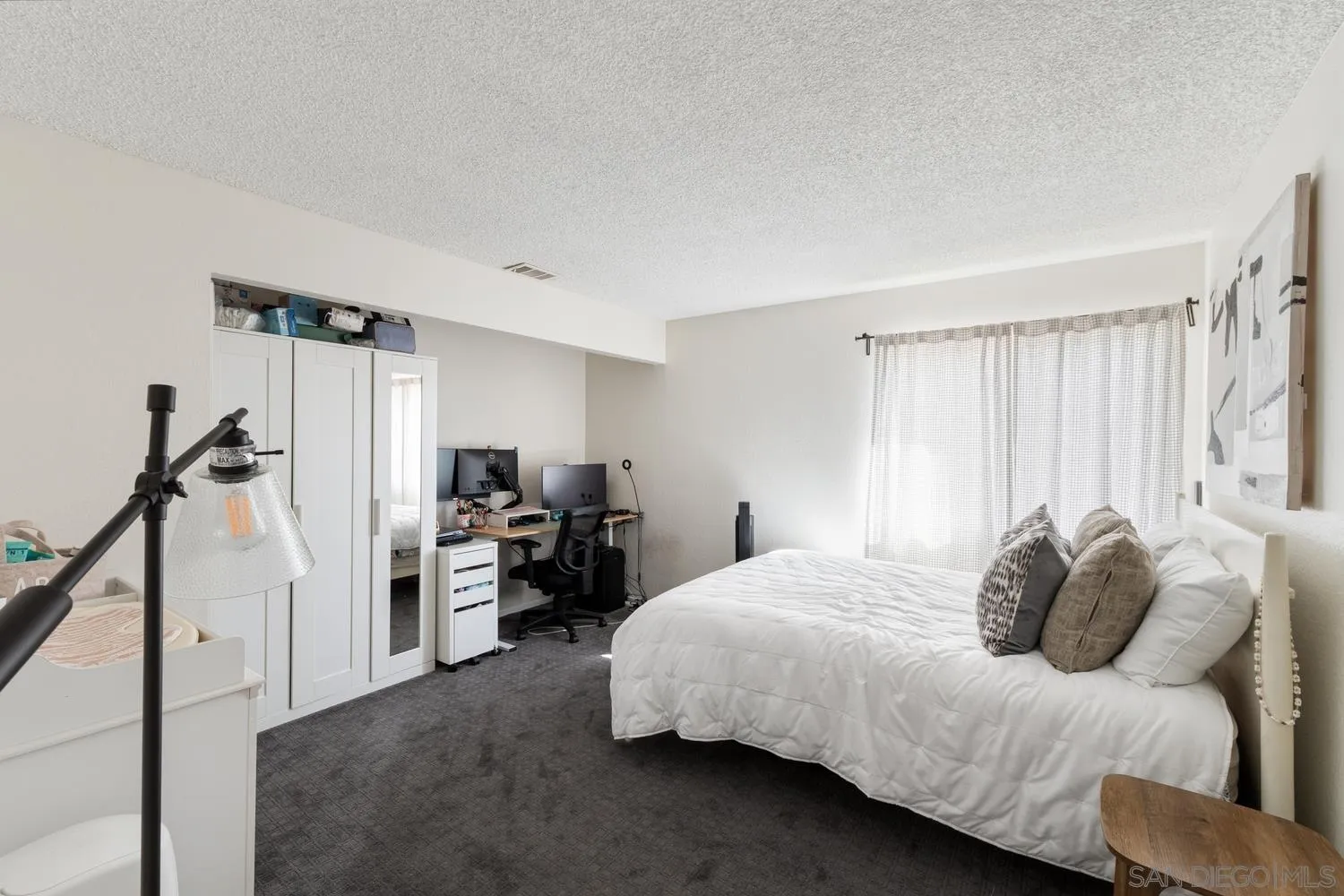 895 Connors Ct, Claremont, CA, 91711