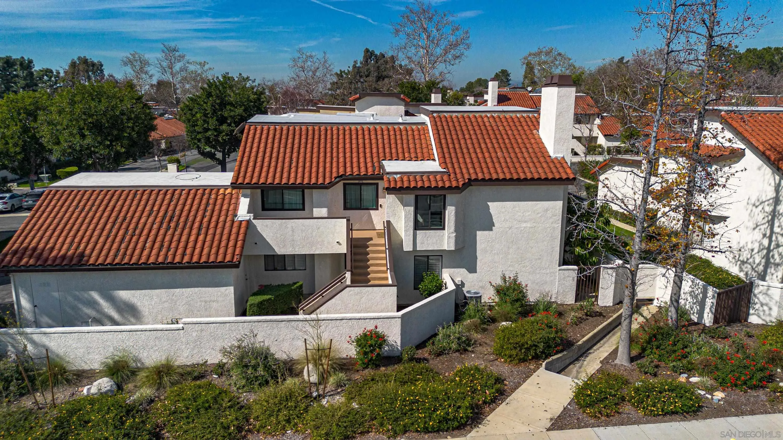 895 Connors Ct, Claremont, CA, 91711