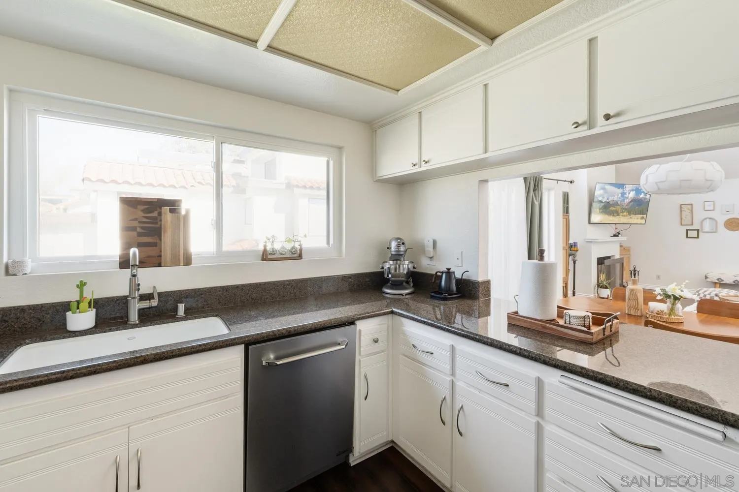 895 Connors Ct, Claremont, CA, 91711