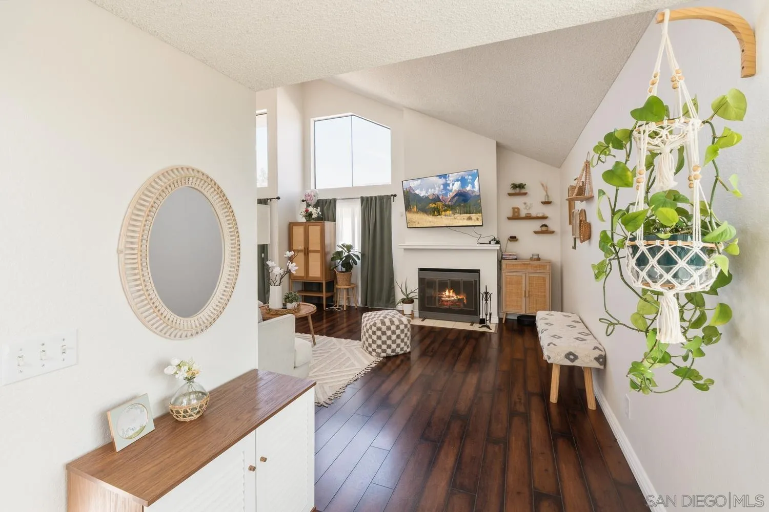 895 Connors Ct, Claremont, CA, 91711