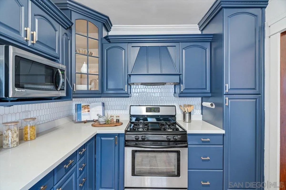 https://cdn.realtyfeed.com/cdn/127/260009290/79bcedcce088c40701a1a363f1614e5e.webp