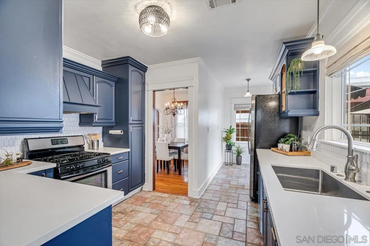 https://cdn.realtyfeed.com/cdn/127/260009290/9600e89ff449043cbe45ee2ef4b14032.webp